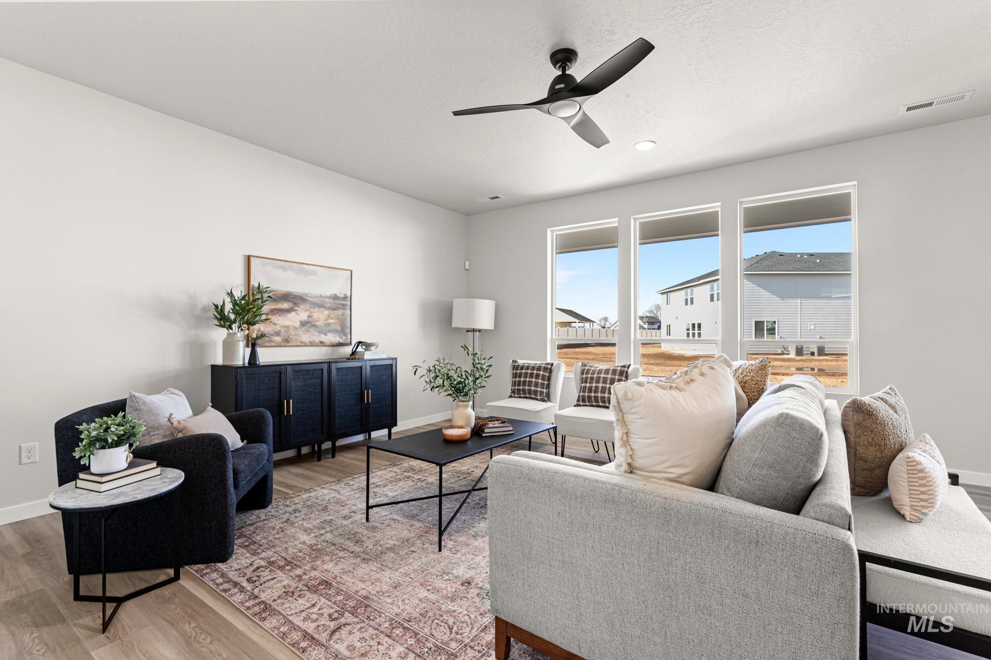 17381 N Aspen Springs Way, Nampa, Idaho 83687, 4 Bedrooms, 2.5 Bathrooms, Residential For Sale, Price $549,990,MLS 98970344