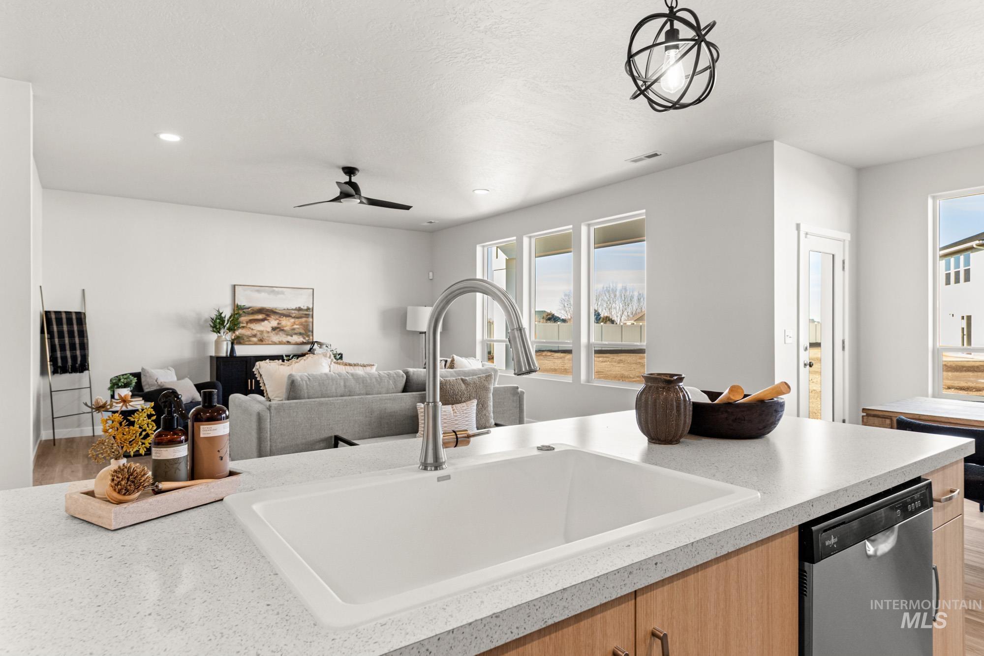 17381 N Aspen Springs Way, Nampa, Idaho 83687, 4 Bedrooms, 2.5 Bathrooms, Residential For Sale, Price $549,990,MLS 98970344