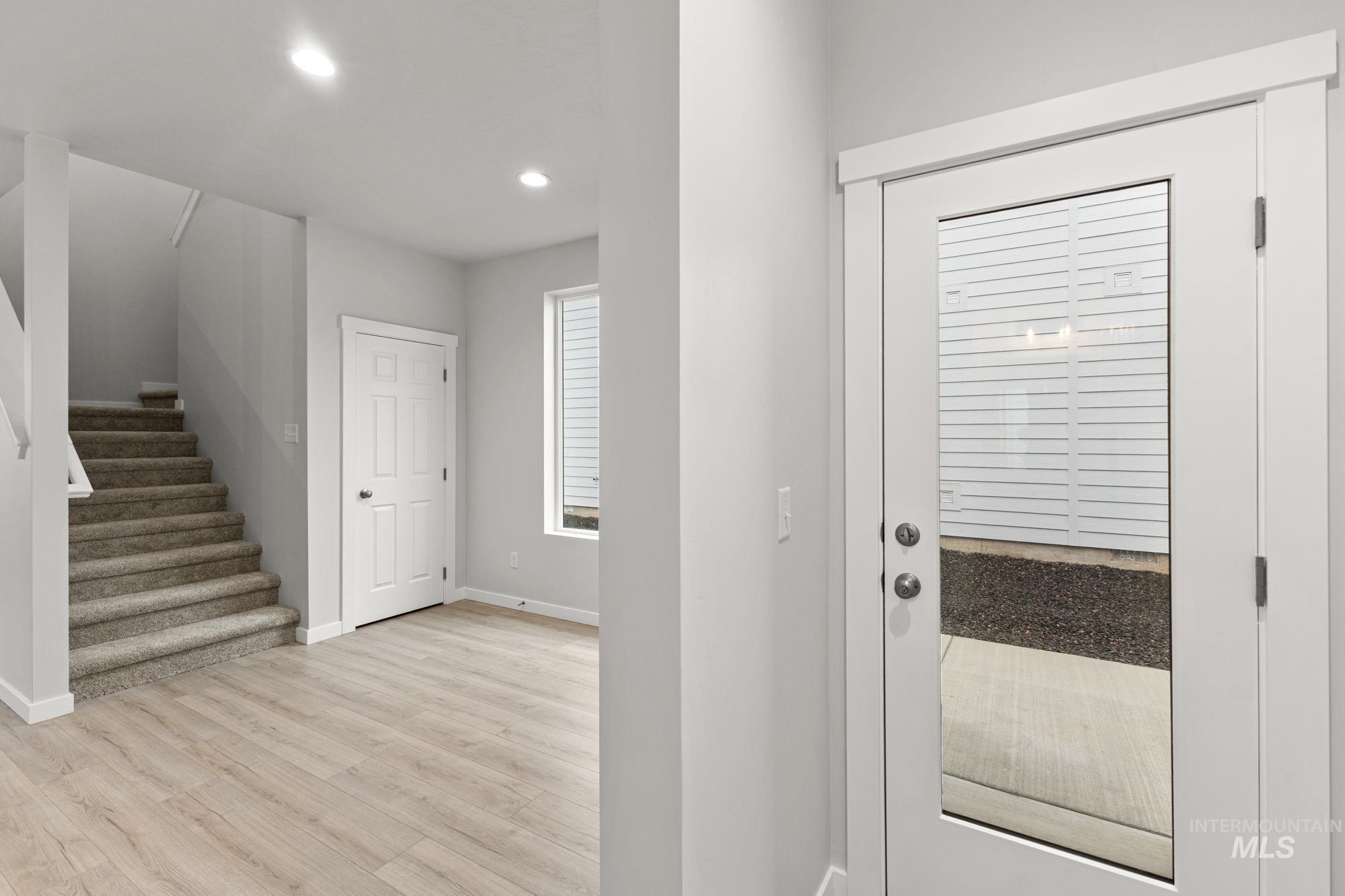 2963 E Mossy Creek Dr, Kuna, Idaho 83634, 3 Bedrooms, 2.5 Bathrooms, Residential For Sale, Price $394,990,MLS 98970348