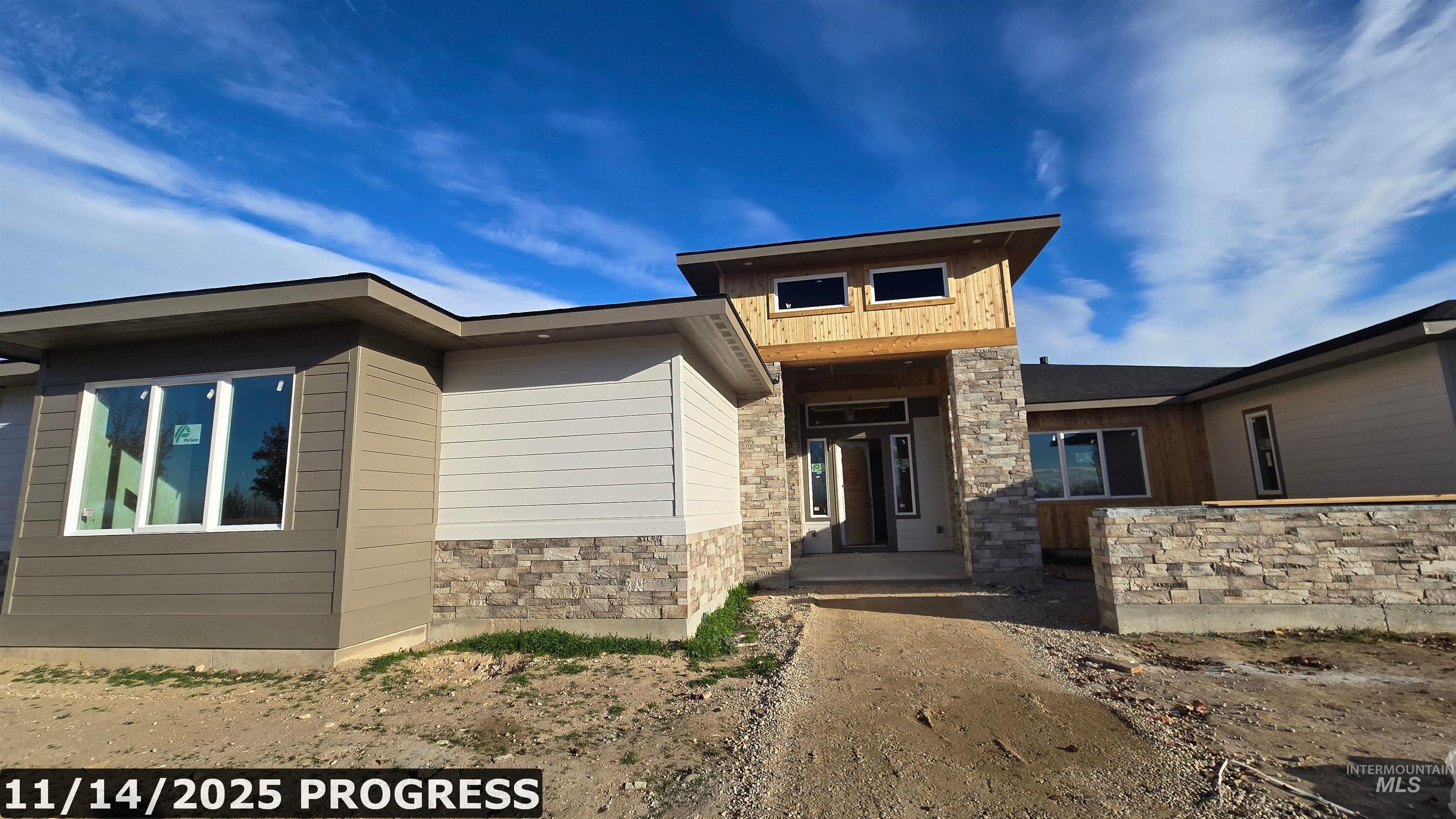 64 E Shafer View Drive, Meridian, Idaho 83642, 4 Bedrooms, 3.5 Bathrooms, Residential For Sale, Price $1,499,000, 98970356