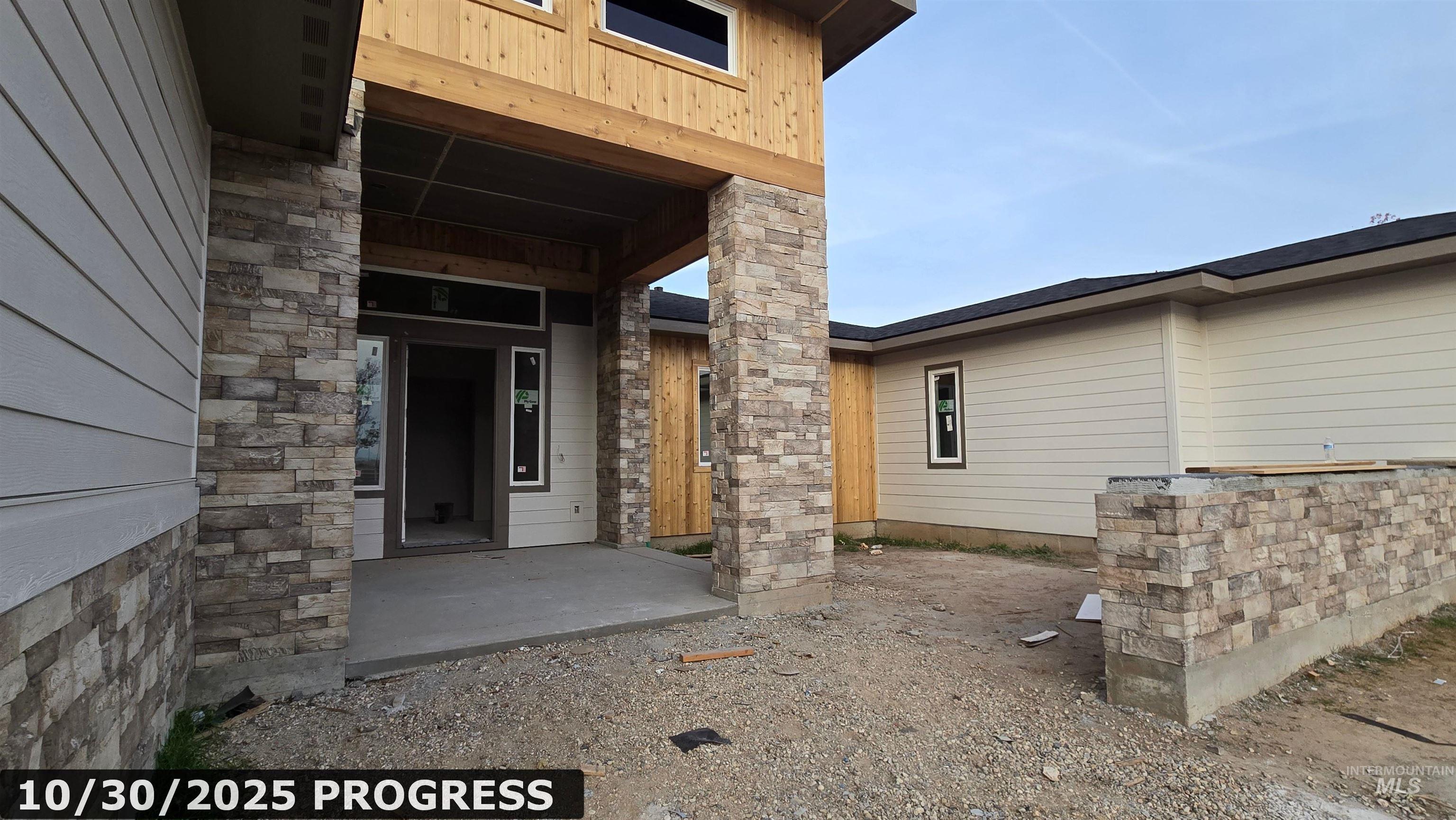 64 E Shafer View Drive, Meridian, Idaho 83642, 4 Bedrooms, 3.5 Bathrooms, Residential For Sale, Price $1,499,000, 98970356