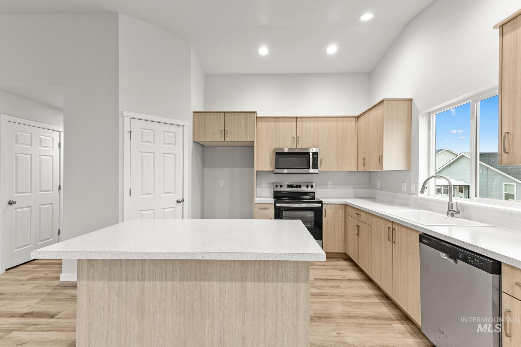 3466 E Boxelder Dr, Nampa, Idaho 83686, 4 Bedrooms, 2 Bathrooms, Residential For Sale, Price $429,990,MLS 98970361