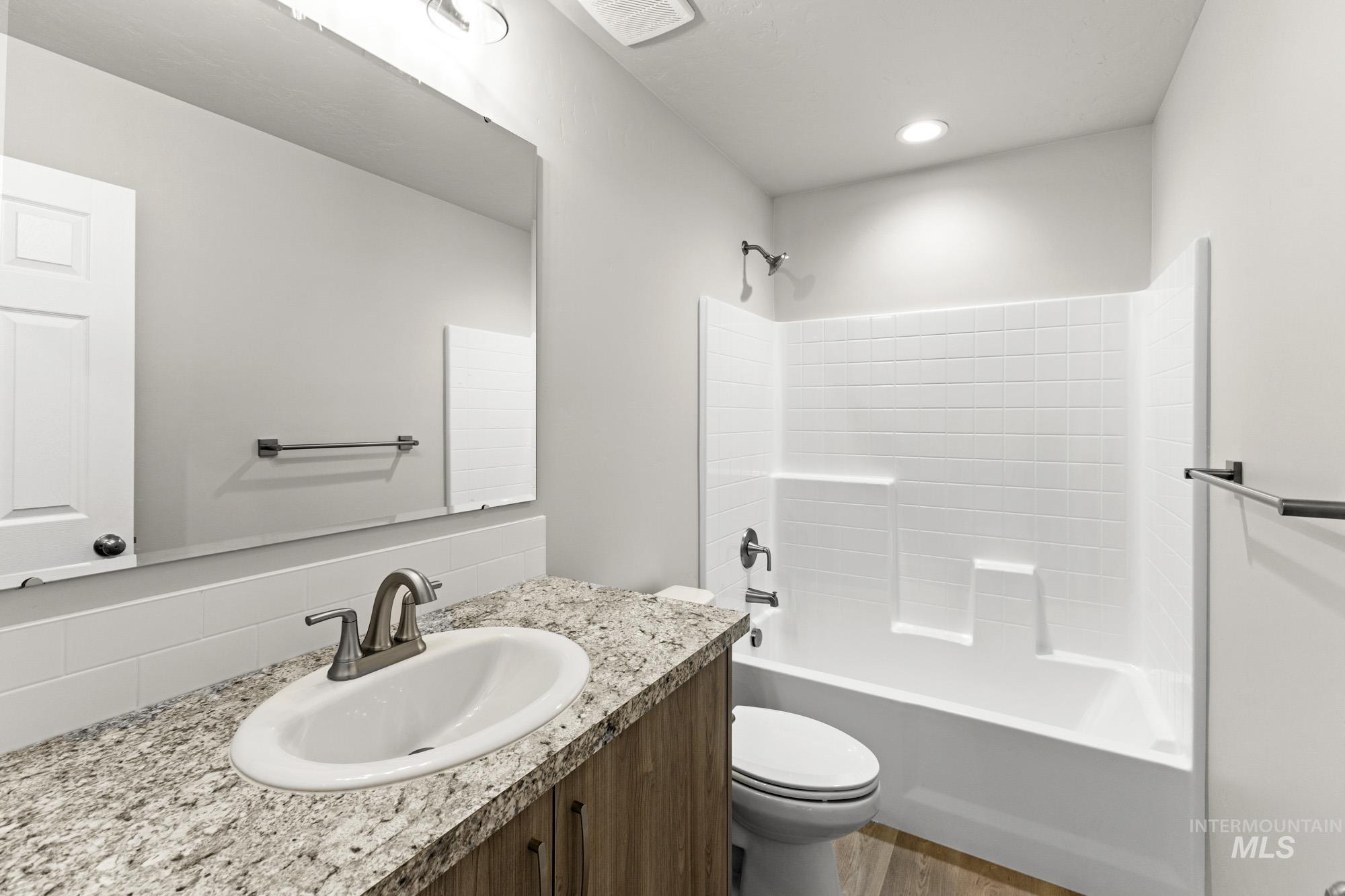 3150 S Maple Ranch Way, Nampa, Idaho 83686, 4 Bedrooms, 2 Bathrooms, Residential For Sale, Price $439,990,MLS 98970364