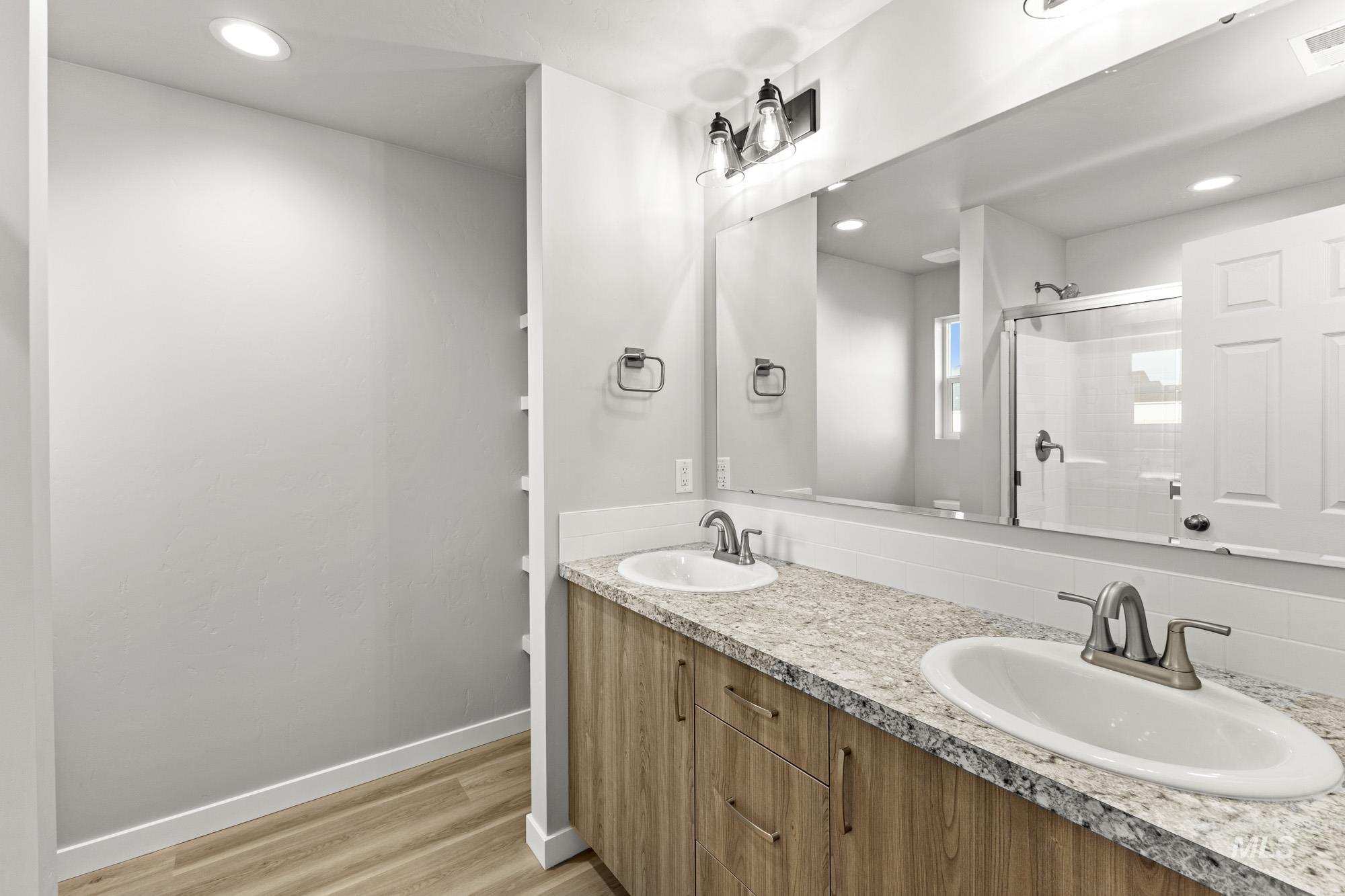 3150 S Maple Ranch Way, Nampa, Idaho 83686, 4 Bedrooms, 2 Bathrooms, Residential For Sale, Price $439,990,MLS 98970364