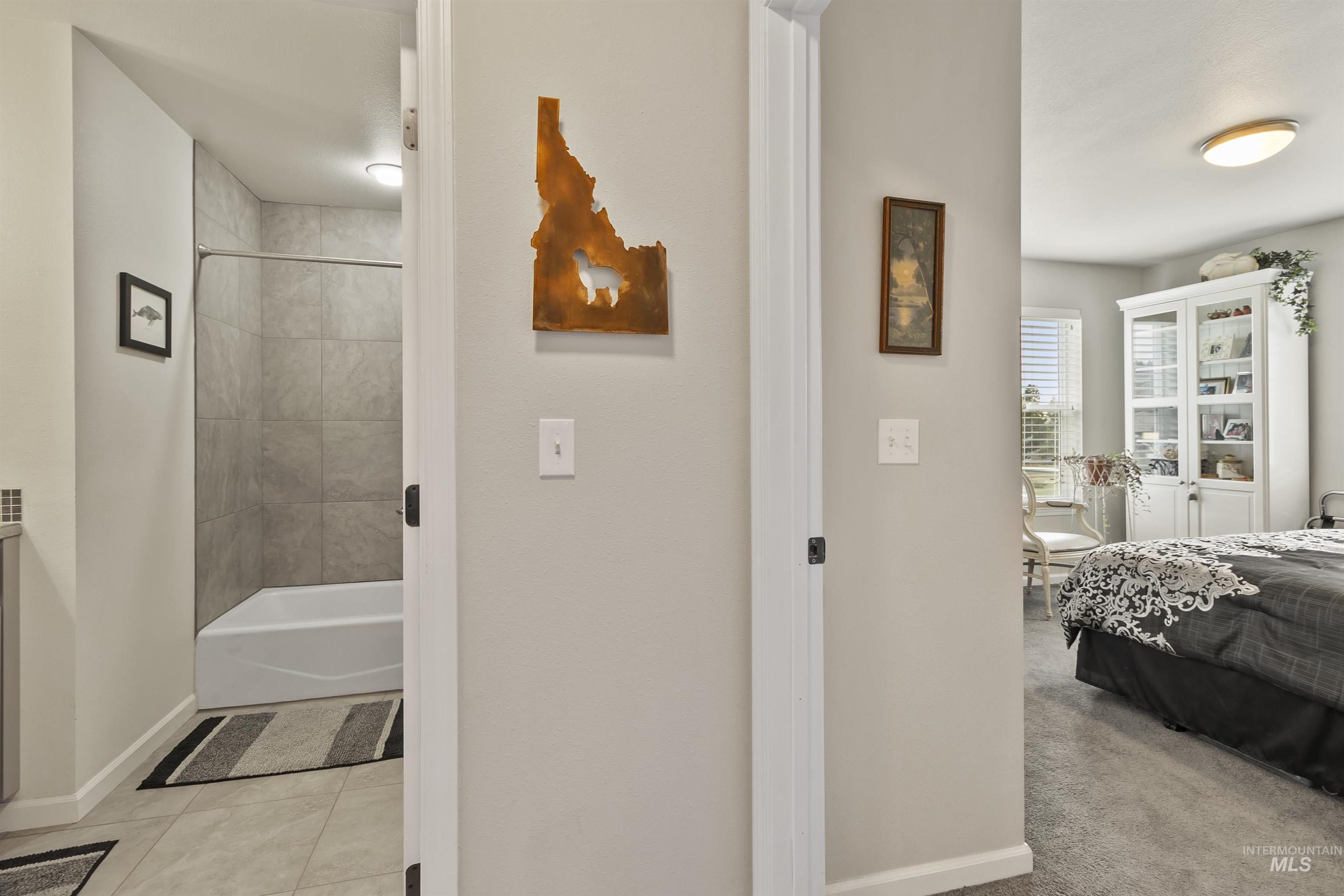 1009 Chaney Rd, Viola, Idaho 83872, 3 Bedrooms, 2 Bathrooms, Residential For Sale, Price $629,000, 98970367