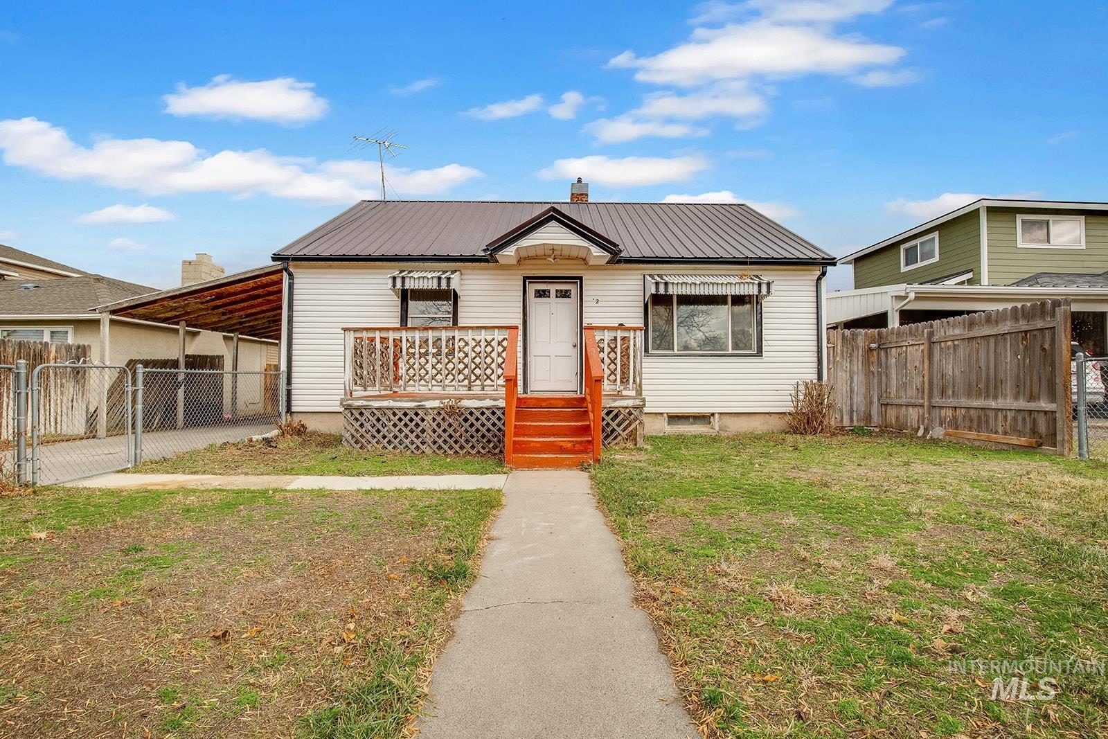 624 11th Ave N, Buhl, Idaho 83316, 2 Bedrooms, 1 Bathroom, Residential For Sale, Price $199,000, 98970372