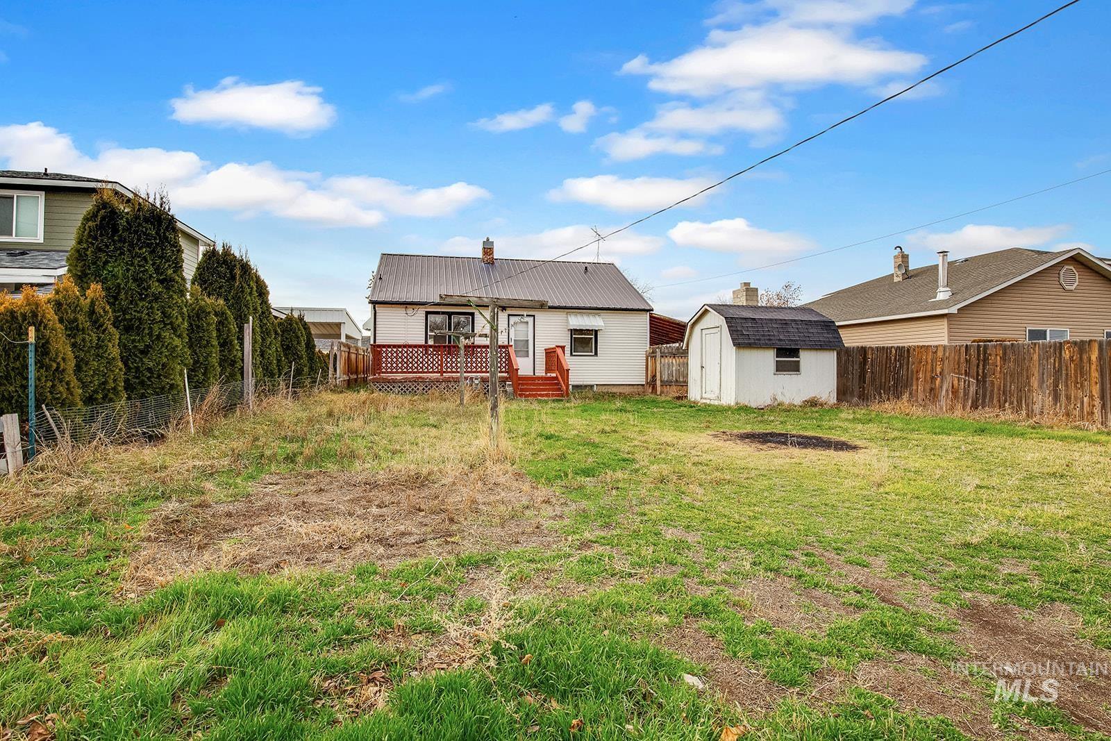 624 11th Ave N, Buhl, Idaho 83316, 2 Bedrooms, 1 Bathroom, Residential For Sale, Price $199,000, 98970372