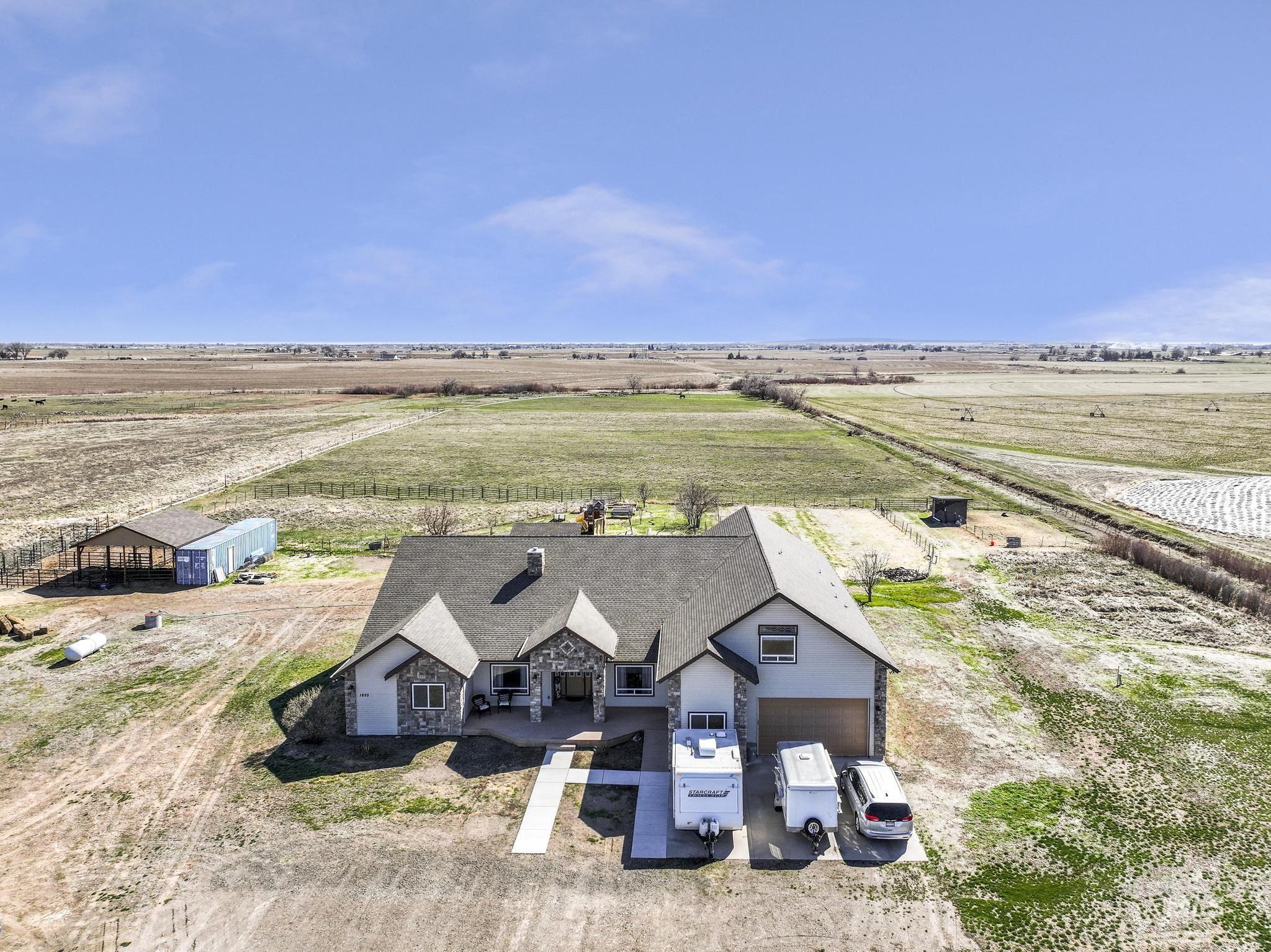 1855 E 1300 South, Gooding, Idaho 83330, 5 Bedrooms, 4 Bathrooms, Residential For Sale, Price $1,199,000, 98970373