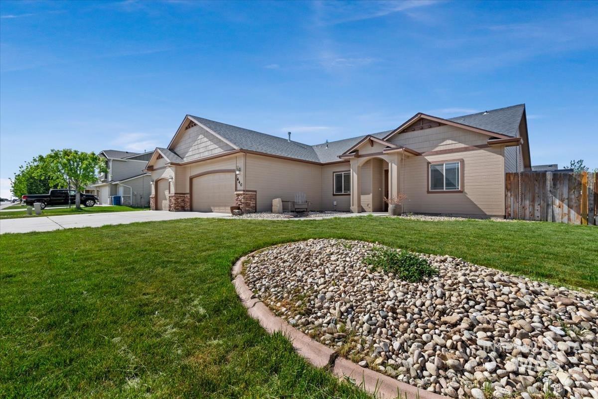 640 SW Miner, Mountain Home, Idaho 83647, 4 Bedrooms, 2.5 Bathrooms, Residential For Sale, Price $435,000, 98970379