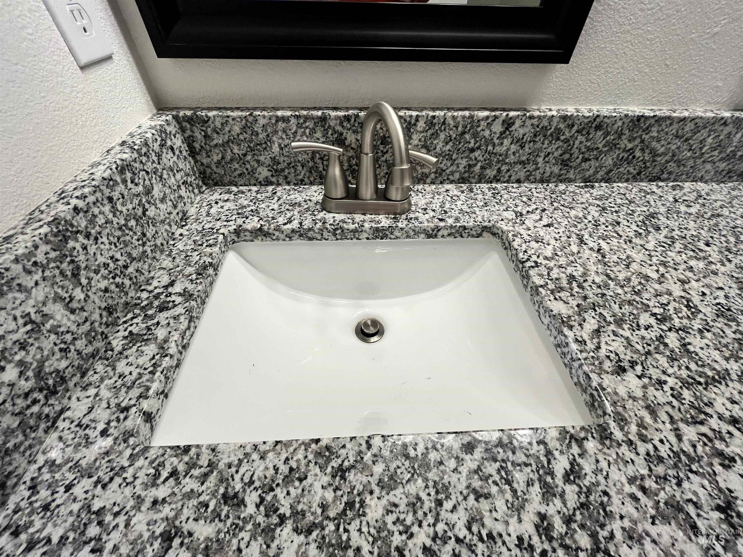 9201 W Shelterwood Drive, Boise, Idaho 83709, 4 Bedrooms, 2.5 Bathrooms, Residential For Sale, Price $400,000, 98970381