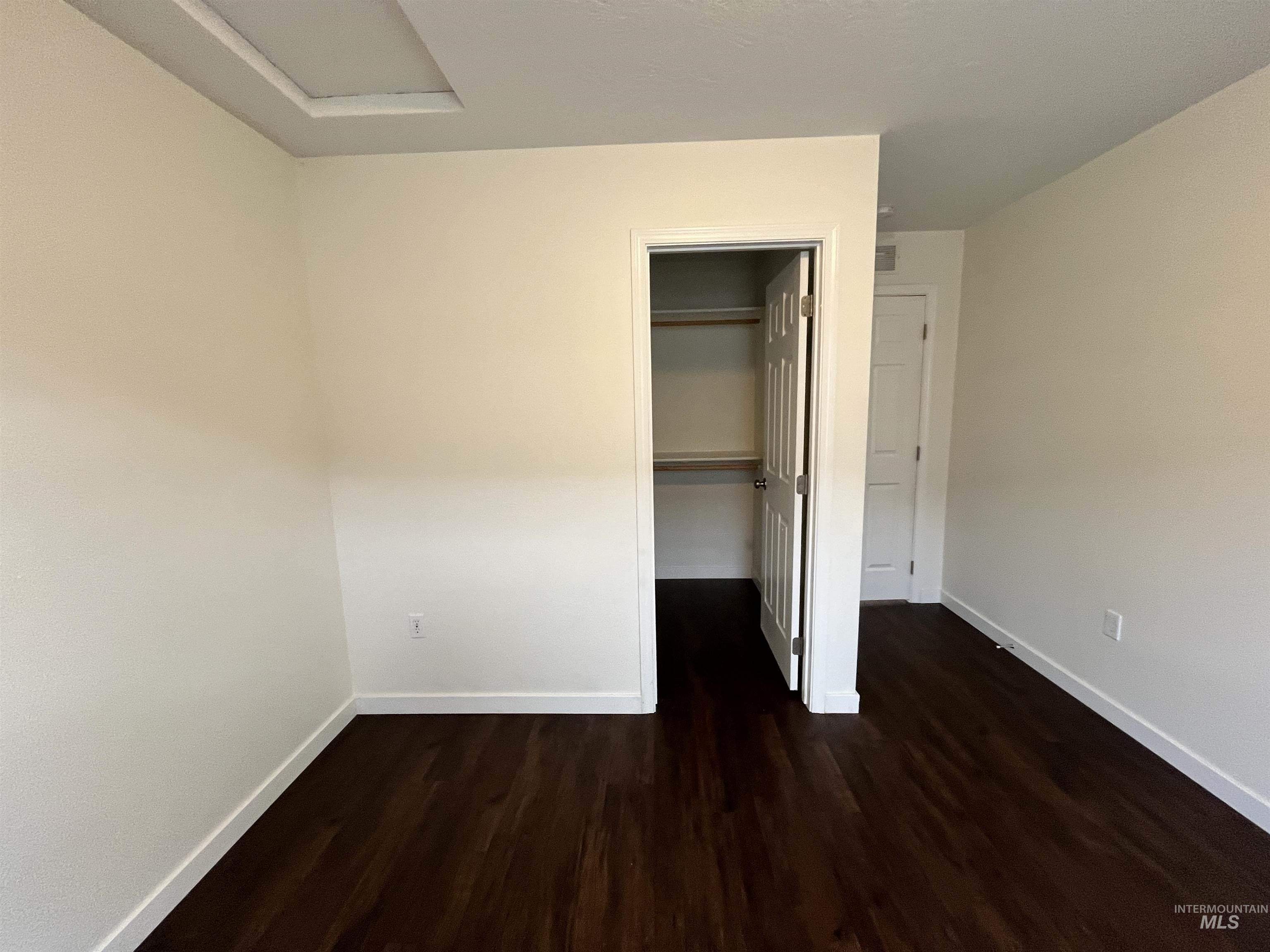 9201 W Shelterwood Drive, Boise, Idaho 83709, 4 Bedrooms, 2.5 Bathrooms, Residential For Sale, Price $400,000, 98970381