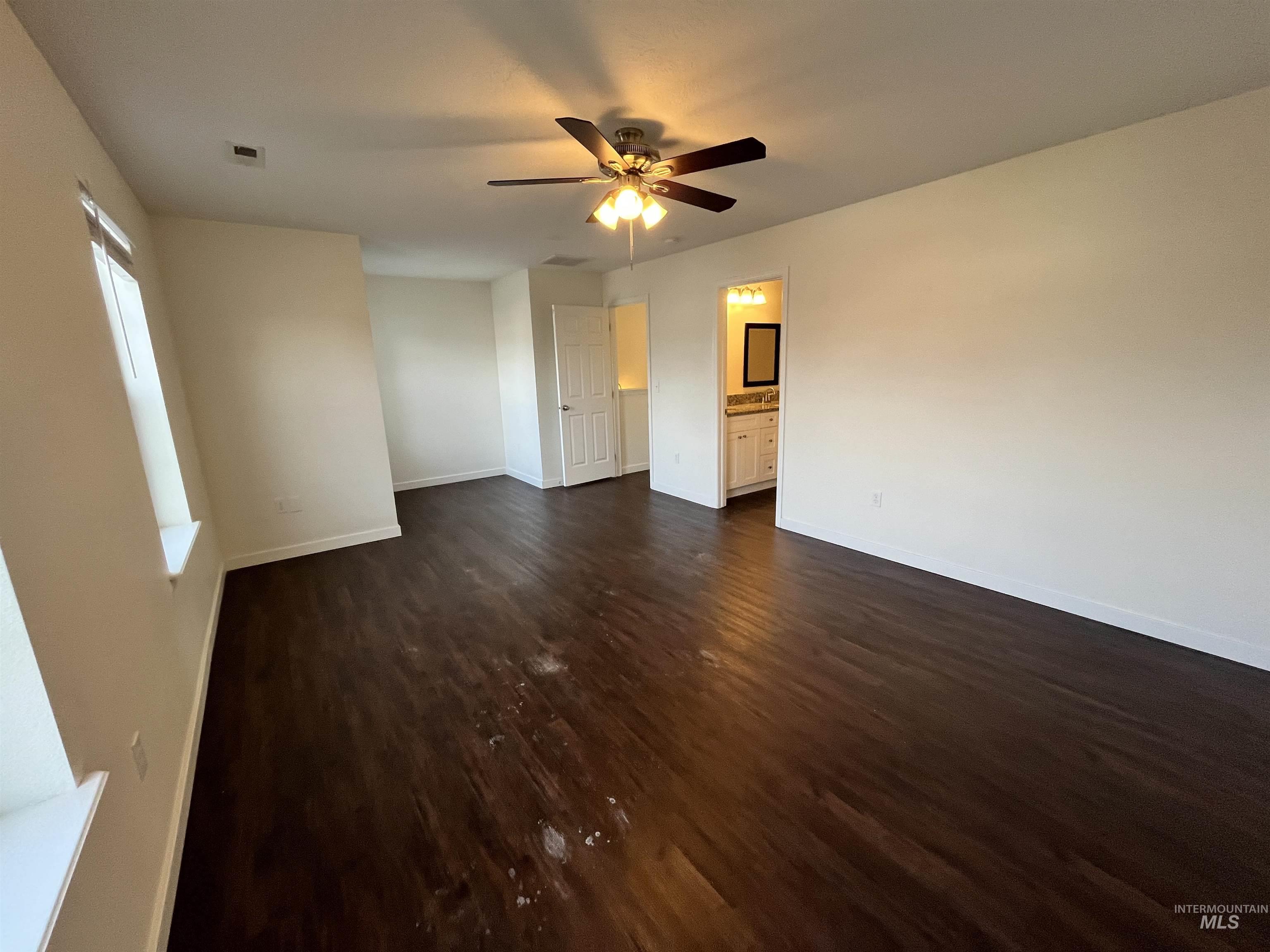 9201 W Shelterwood Drive, Boise, Idaho 83709, 4 Bedrooms, 2.5 Bathrooms, Residential For Sale, Price $400,000, 98970381