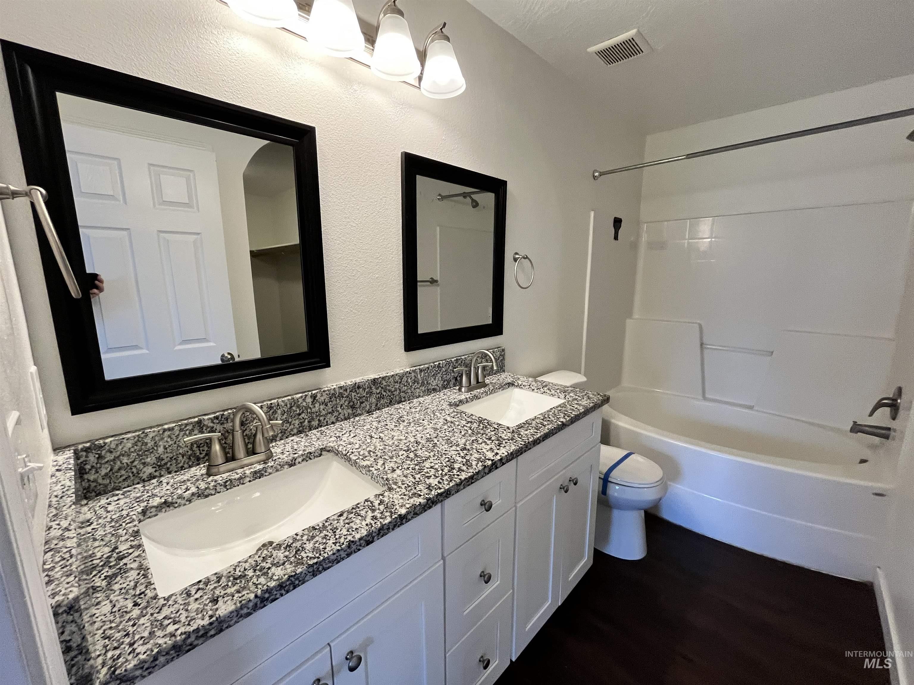 9201 W Shelterwood Drive, Boise, Idaho 83709, 4 Bedrooms, 2.5 Bathrooms, Residential For Sale, Price $400,000, 98970381