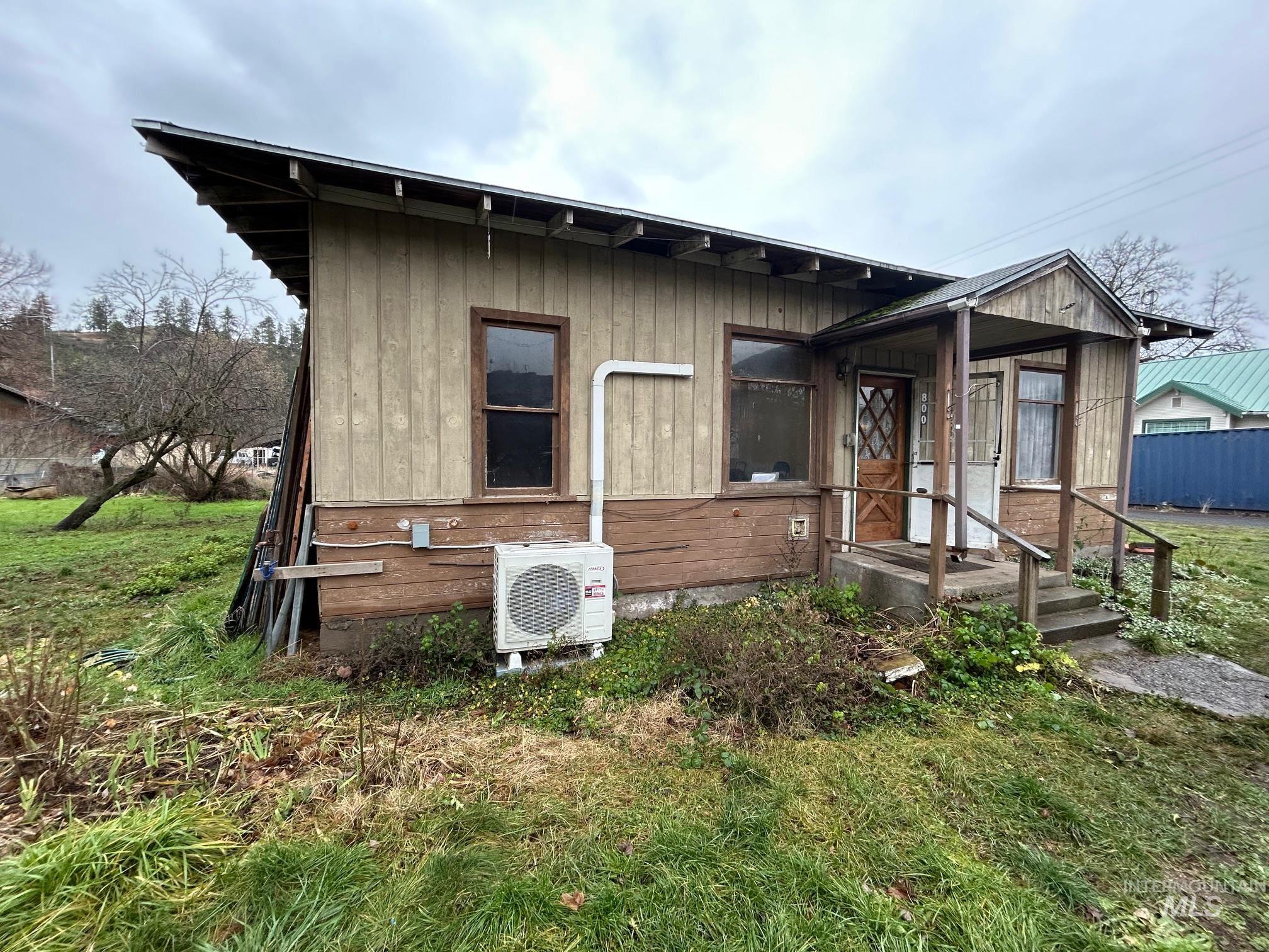 800 Culdesac Avenue, Culdesac, Idaho 83524, 3 Bedrooms, 1 Bathroom, Residential For Sale, Price $148,000, 98970382