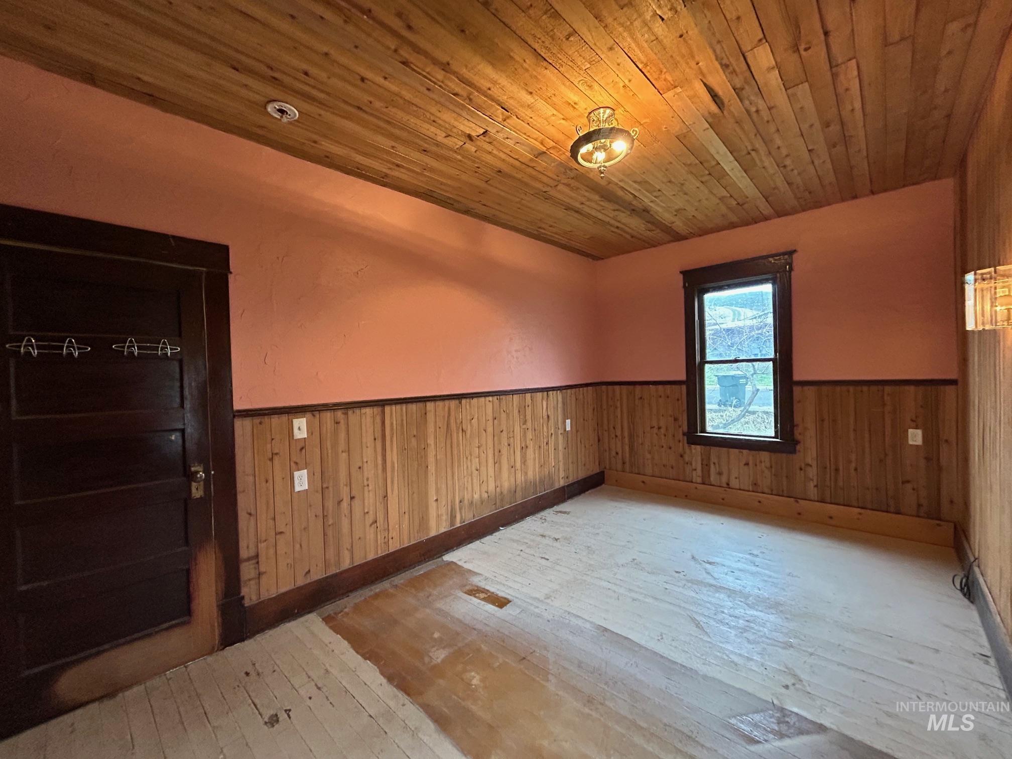 800 Culdesac Avenue, Culdesac, Idaho 83524, 3 Bedrooms, 1 Bathroom, Residential For Sale, Price $148,000, 98970382