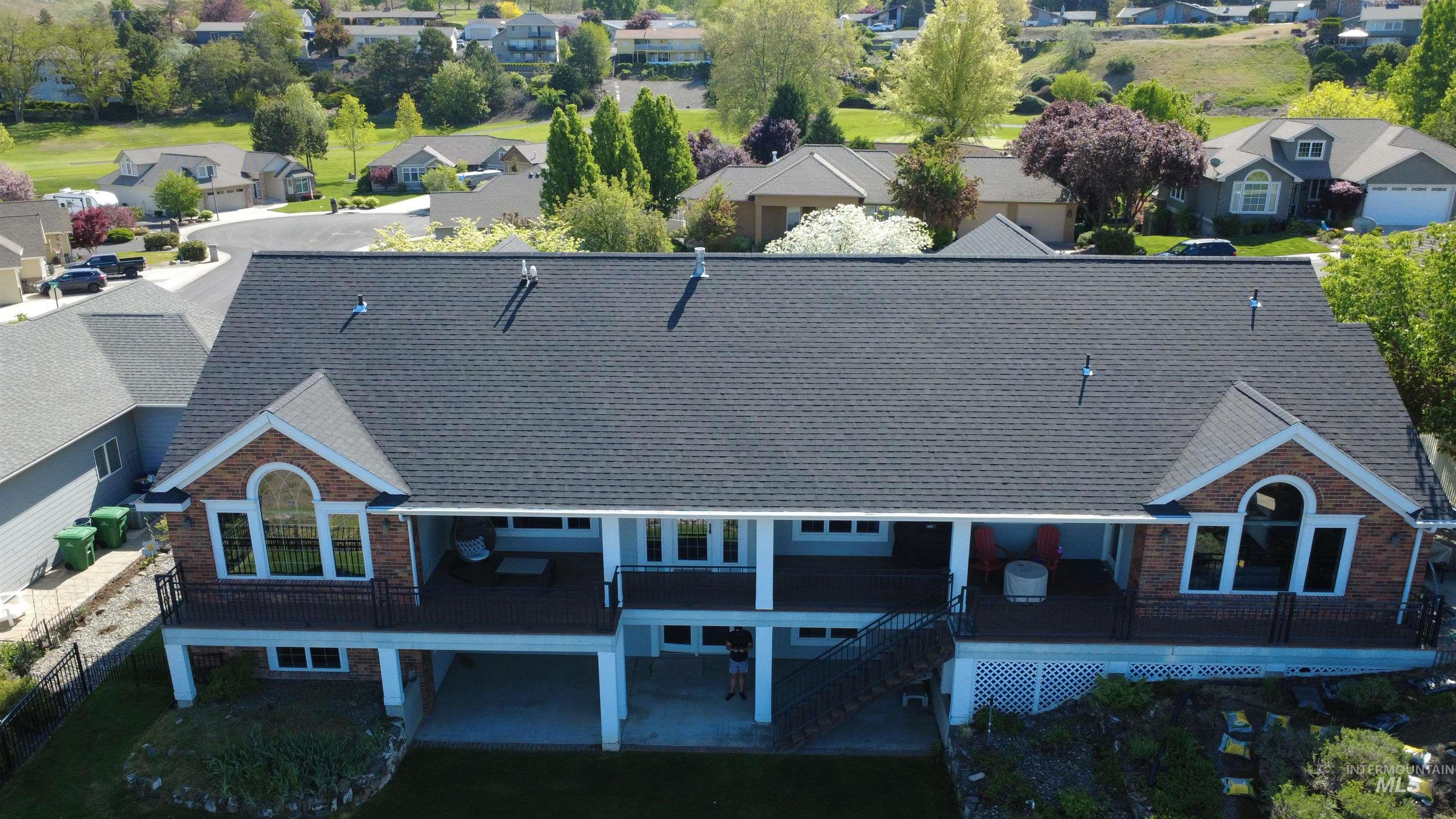 176 Marine View Drive, Lewiston, Idaho 83501, 5 Bedrooms, 3 Bathrooms, Residential For Sale, Price $825,000, 98970383