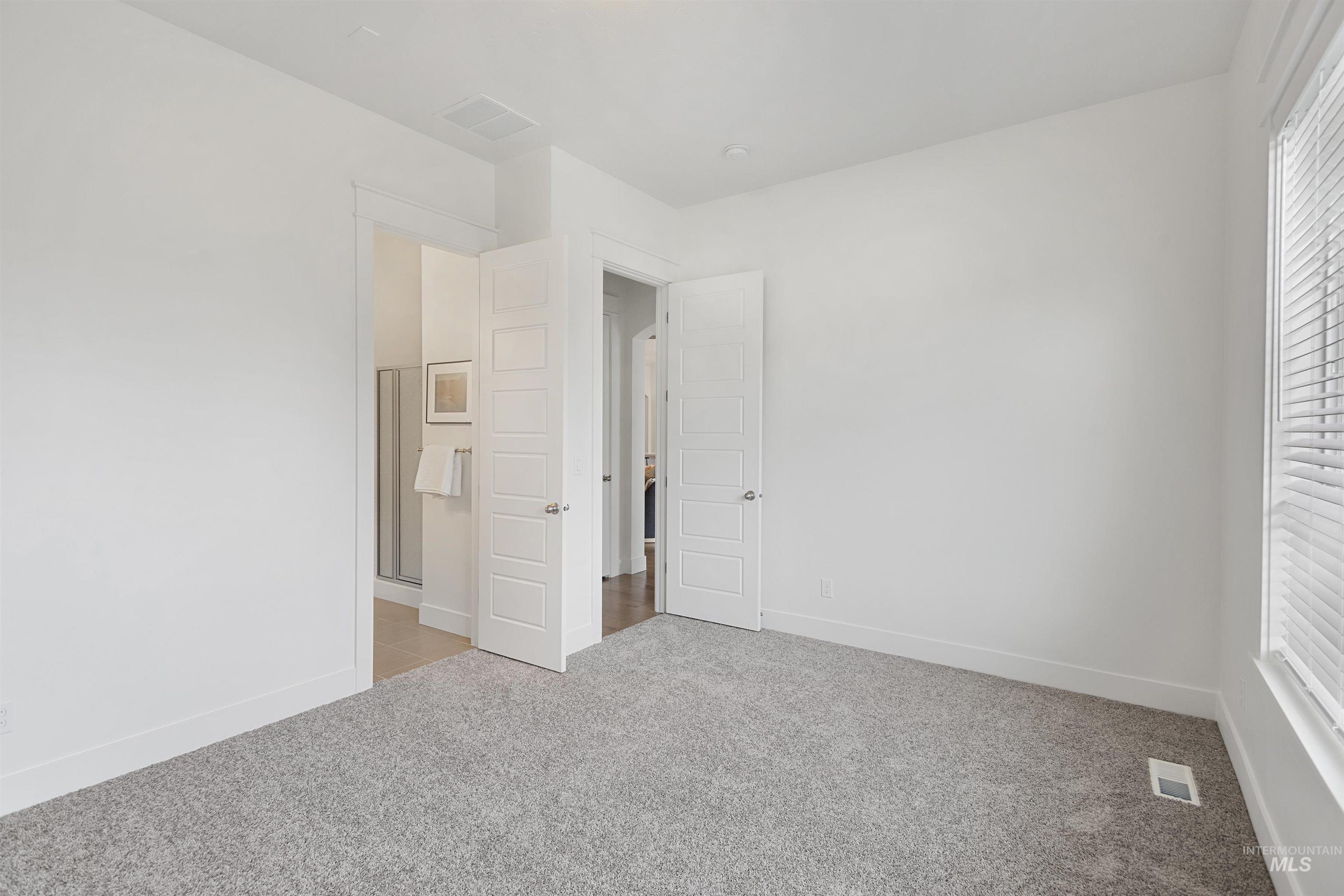 3070 W Tubac Dr., Meridian, Idaho 83646, 5 Bedrooms, 3.5 Bathrooms, Residential For Sale, Price $1,234,000,MLS 98970385