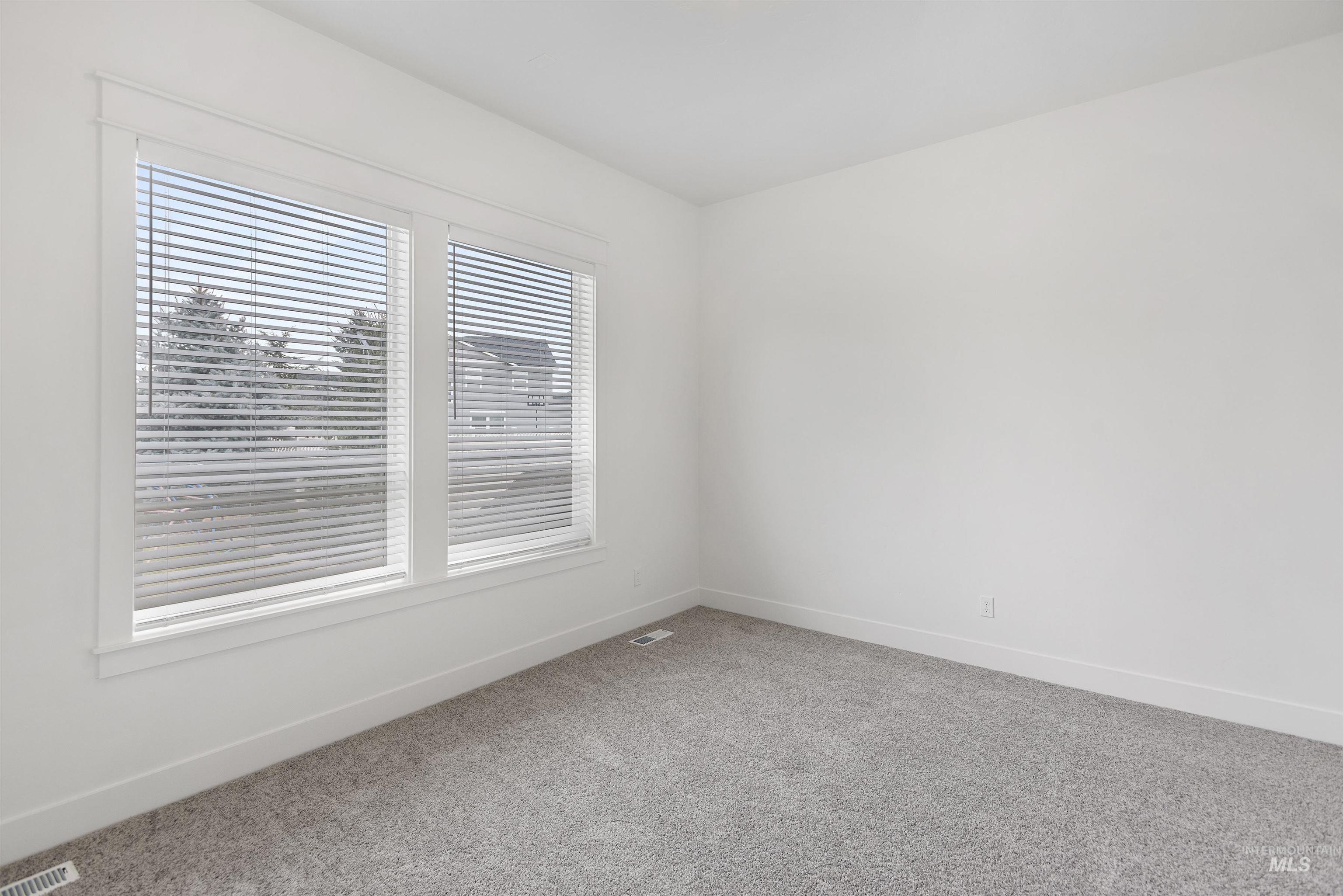 3070 W Tubac Dr., Meridian, Idaho 83646, 5 Bedrooms, 3.5 Bathrooms, Residential For Sale, Price $1,234,000,MLS 98970385