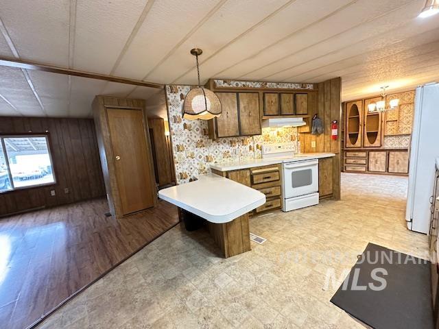 3336 Highway 8, Moscow, Idaho 83843, 3 Bedrooms, 2 Bathrooms, Residential For Sale, Price $85,000, 98970387