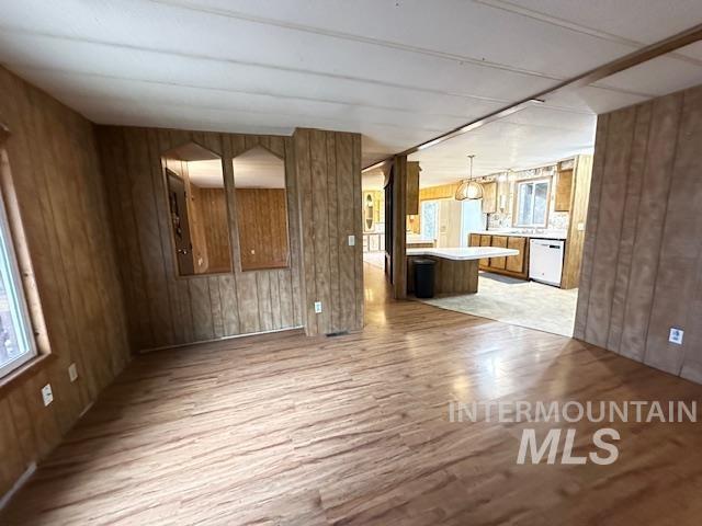 3336 Highway 8, Moscow, Idaho 83843, 3 Bedrooms, 2 Bathrooms, Residential For Sale, Price $85,000, 98970387