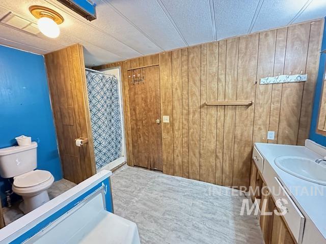 3336 Highway 8, Moscow, Idaho 83843, 3 Bedrooms, 2 Bathrooms, Residential For Sale, Price $85,000, 98970387