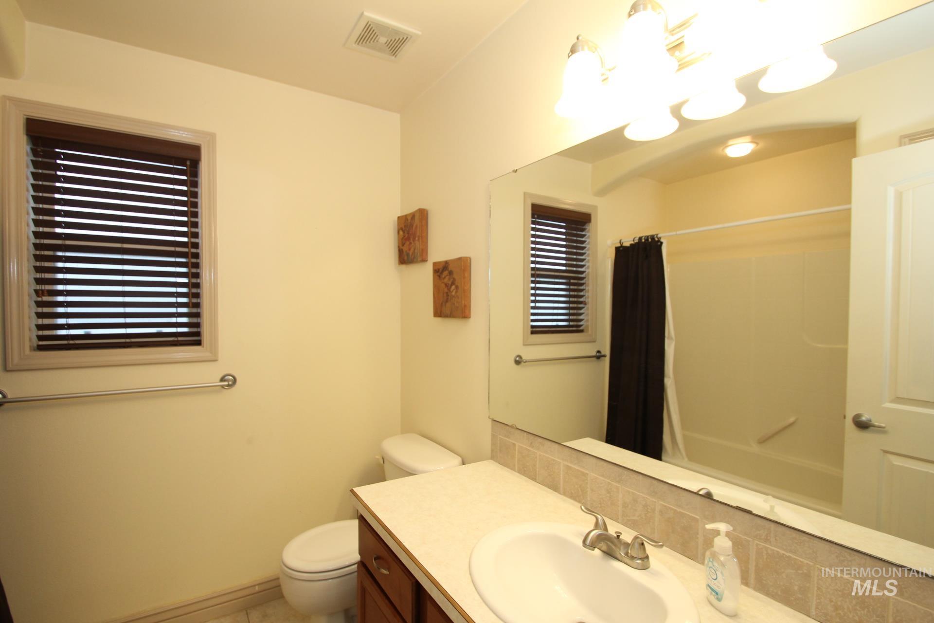 106 NE Windy Street, Mountain Home, Idaho 83647, 3 Bedrooms, 2 Bathrooms, Residential For Sale, Price $389,900, 98970400