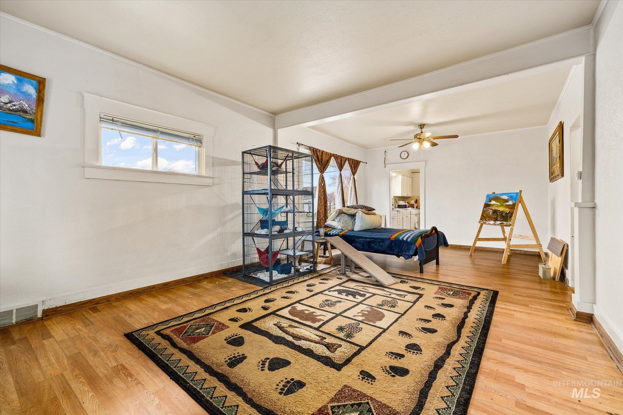 8 E Arthur Ave, Glenns Ferry, Idaho 83623, 3 Bedrooms, 2 Bathrooms, Residential For Sale, Price $310,000, 98970402