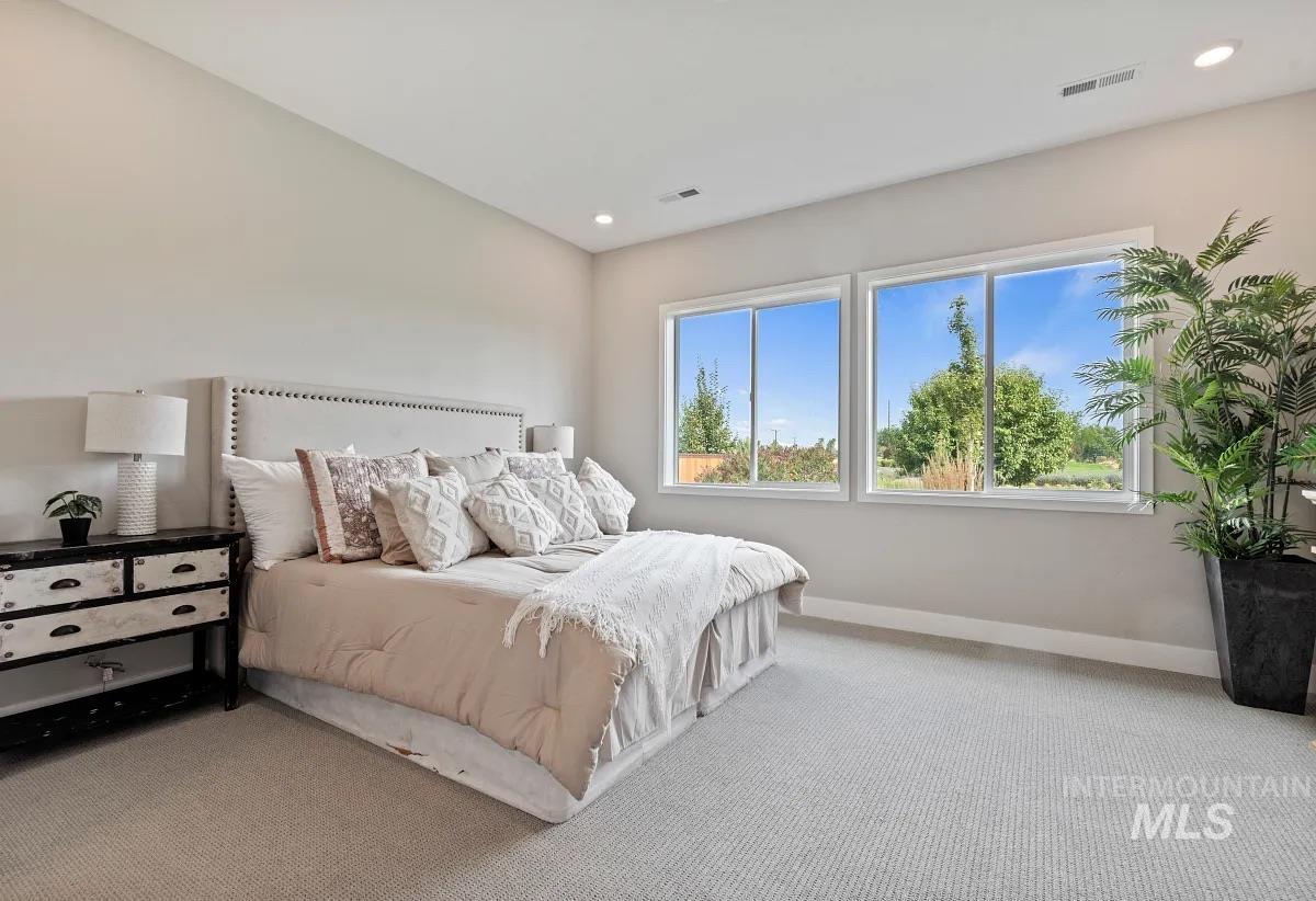 12124 W Kind Ln, Kuna, Idaho 83634-2623, 3 Bedrooms, 2.5 Bathrooms, Residential For Sale, Price $799,000, 98970403