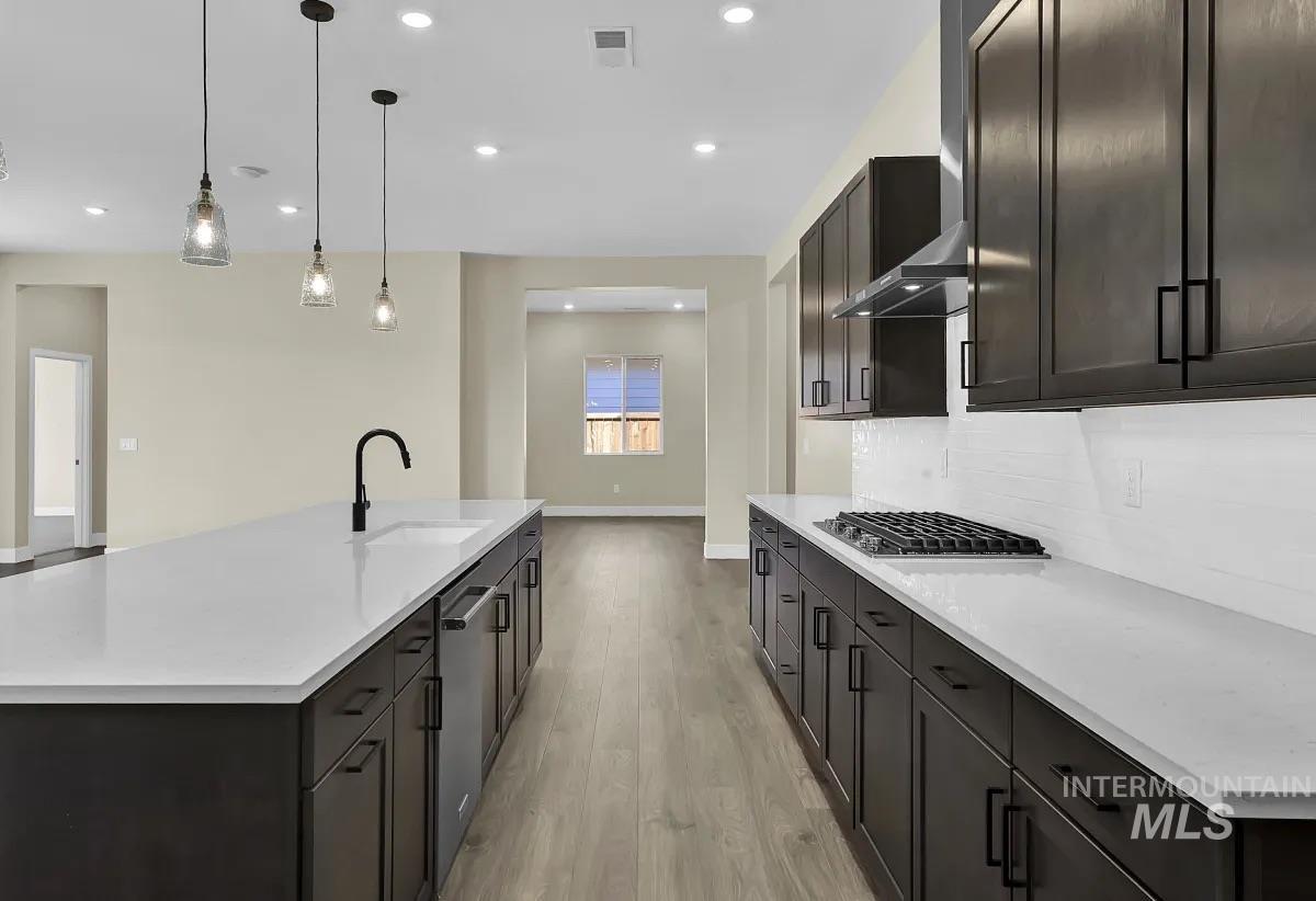 11771 S Glory Ln, Kuna, Idaho 83634-2599, 3 Bedrooms, 2.5 Bathrooms, Residential For Sale, Price $599,900, 98970405