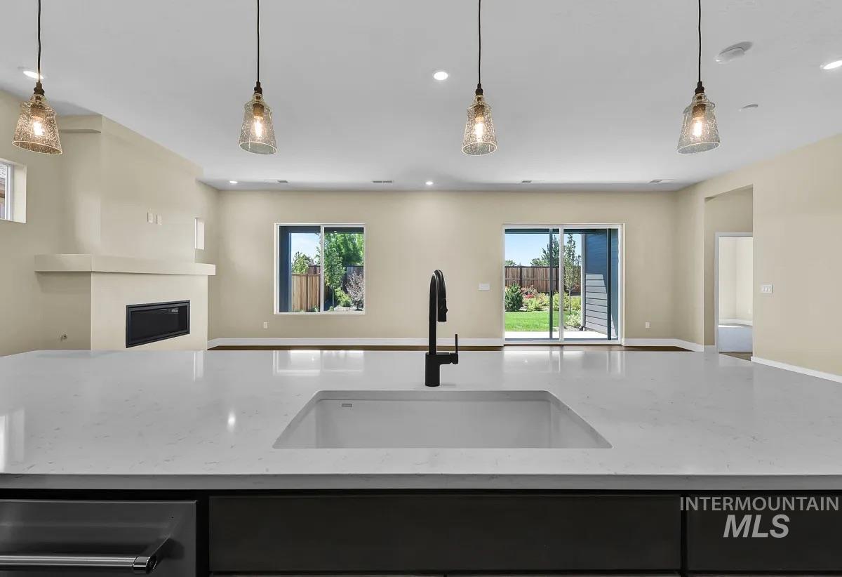 11771 S Glory Ln, Kuna, Idaho 83634-2599, 3 Bedrooms, 2.5 Bathrooms, Residential For Sale, Price $599,900, 98970405