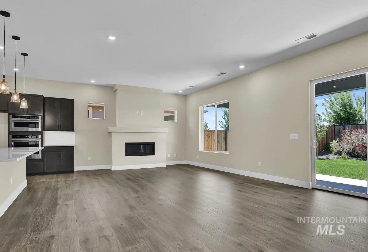 11771 S Glory Ln, Kuna, Idaho 83634-2599, 3 Bedrooms, 2.5 Bathrooms, Residential For Sale, Price $599,900, 98970405