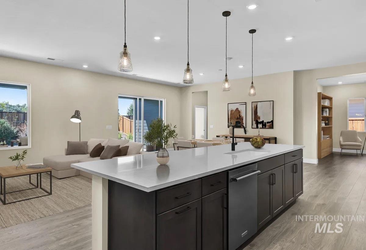 11771 S Glory Ln, Kuna, Idaho 83634-2599, 3 Bedrooms, 2.5 Bathrooms, Residential For Sale, Price $599,900, 98970405