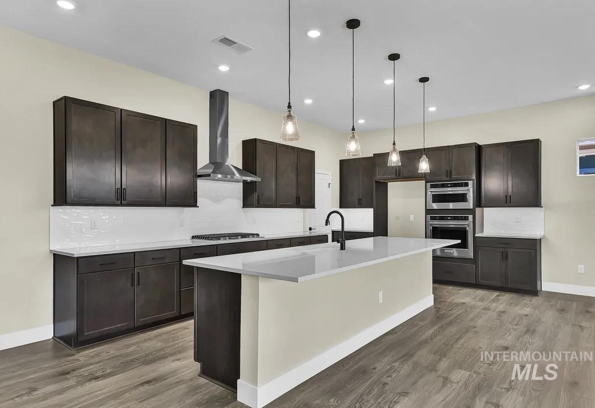 11771 S Glory Ln, Kuna, Idaho 83634-2599, 3 Bedrooms, 2.5 Bathrooms, Residential For Sale, Price $599,900, 98970405