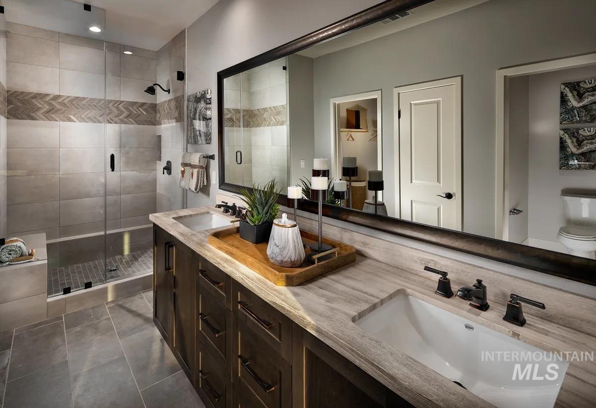 11851 S Glory Ln, Kuna, Idaho 83634-2617, 3 Bedrooms, 2 Bathrooms, Residential For Sale, Price $561,743, 98970406