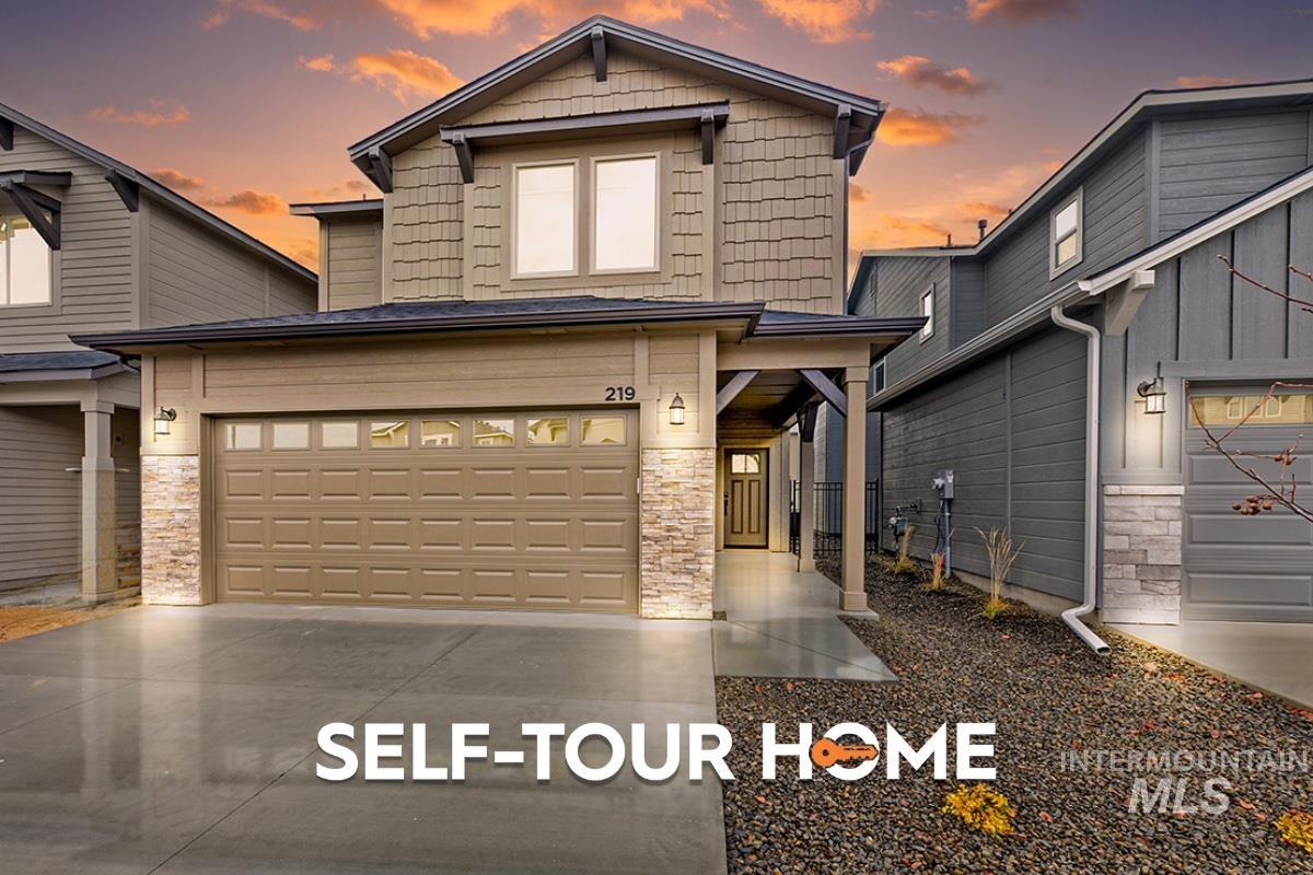 219 W Broyhill St., Meridian, Idaho 83642, 3 Bedrooms, 2.5 Bathrooms, Residential For Sale, Price $444,800,MLS 98970413