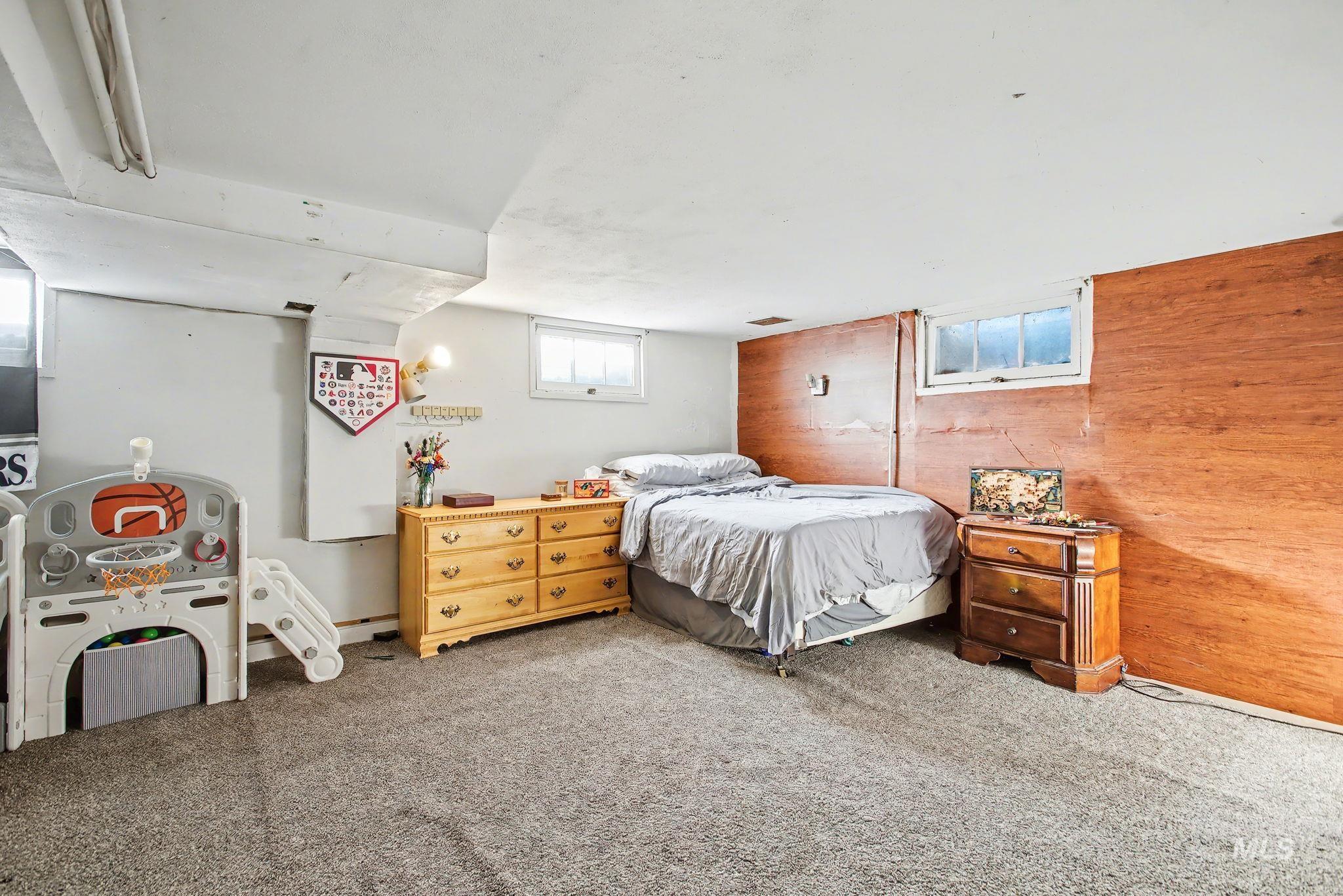 408 13th Street, Clarkston, Washington 99403, 2 Bedrooms, 1 Bathroom, Residential For Sale, Price $275,000, 98970419