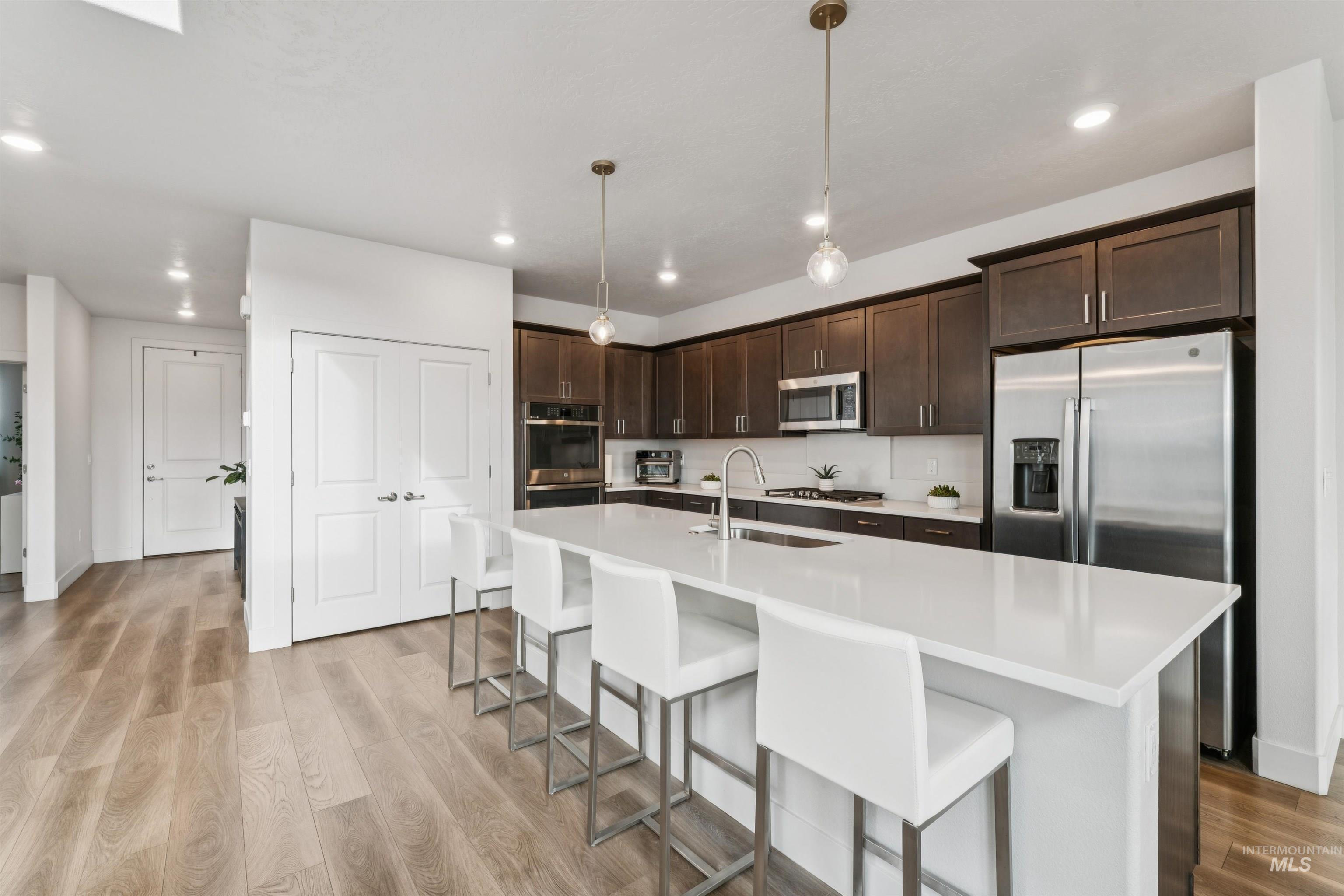 305 E Cusick Street, Meridian, Idaho 83642, 5 Bedrooms, 3 Bathrooms, Residential For Sale, Price $679,000, 98970420