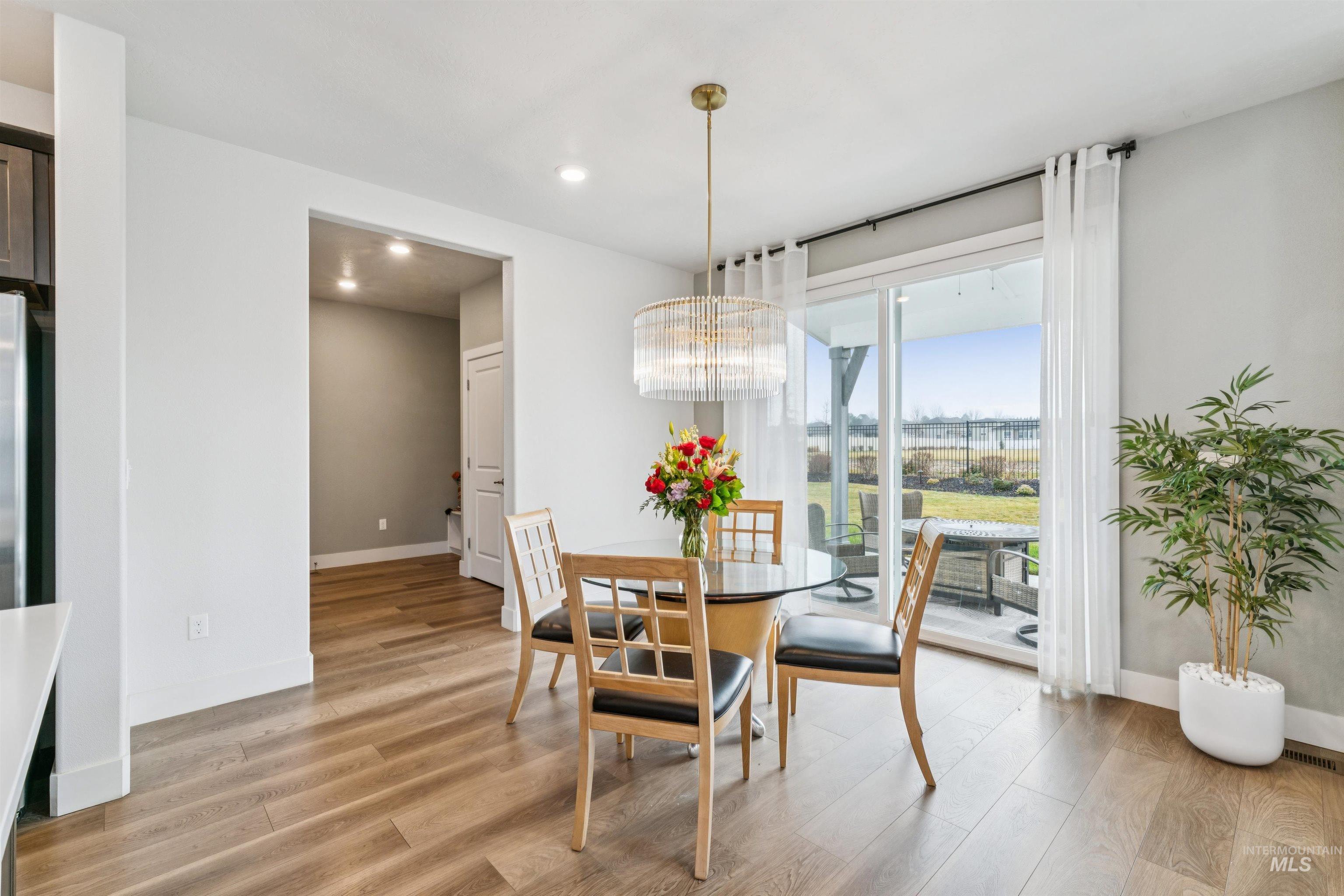 305 E Cusick Street, Meridian, Idaho 83642, 5 Bedrooms, 3 Bathrooms, Residential For Sale, Price $679,000, 98970420