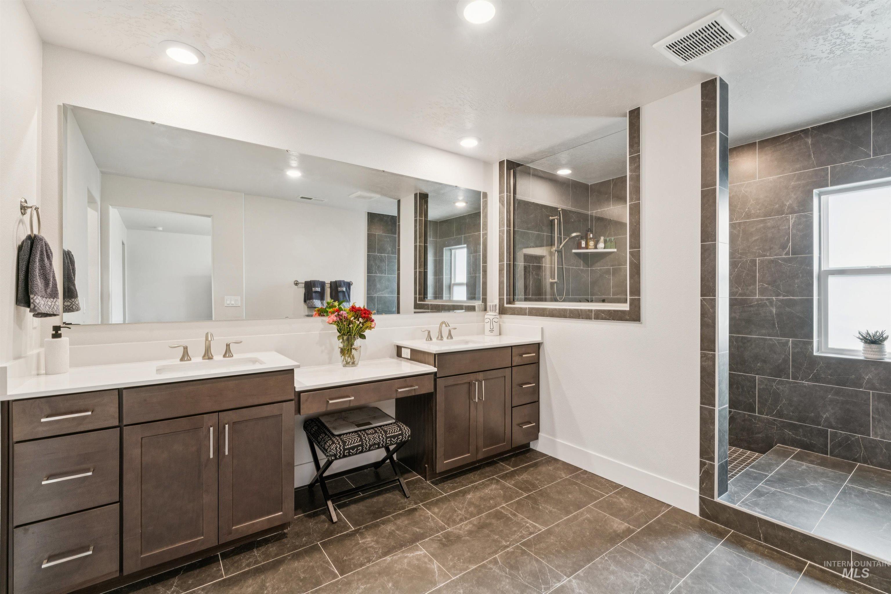 305 E Cusick Street, Meridian, Idaho 83642, 5 Bedrooms, 3 Bathrooms, Residential For Sale, Price $679,000, 98970420