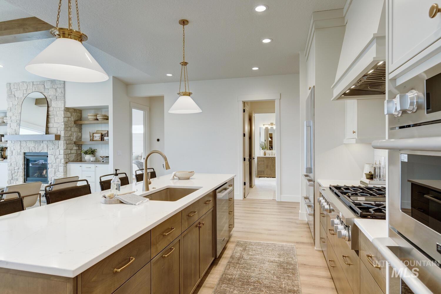 7333 Feather Edge, Eagle, Idaho 83616, 4 Bedrooms, 4 Bathrooms, Residential For Sale, Price $1,200,000, 98970421