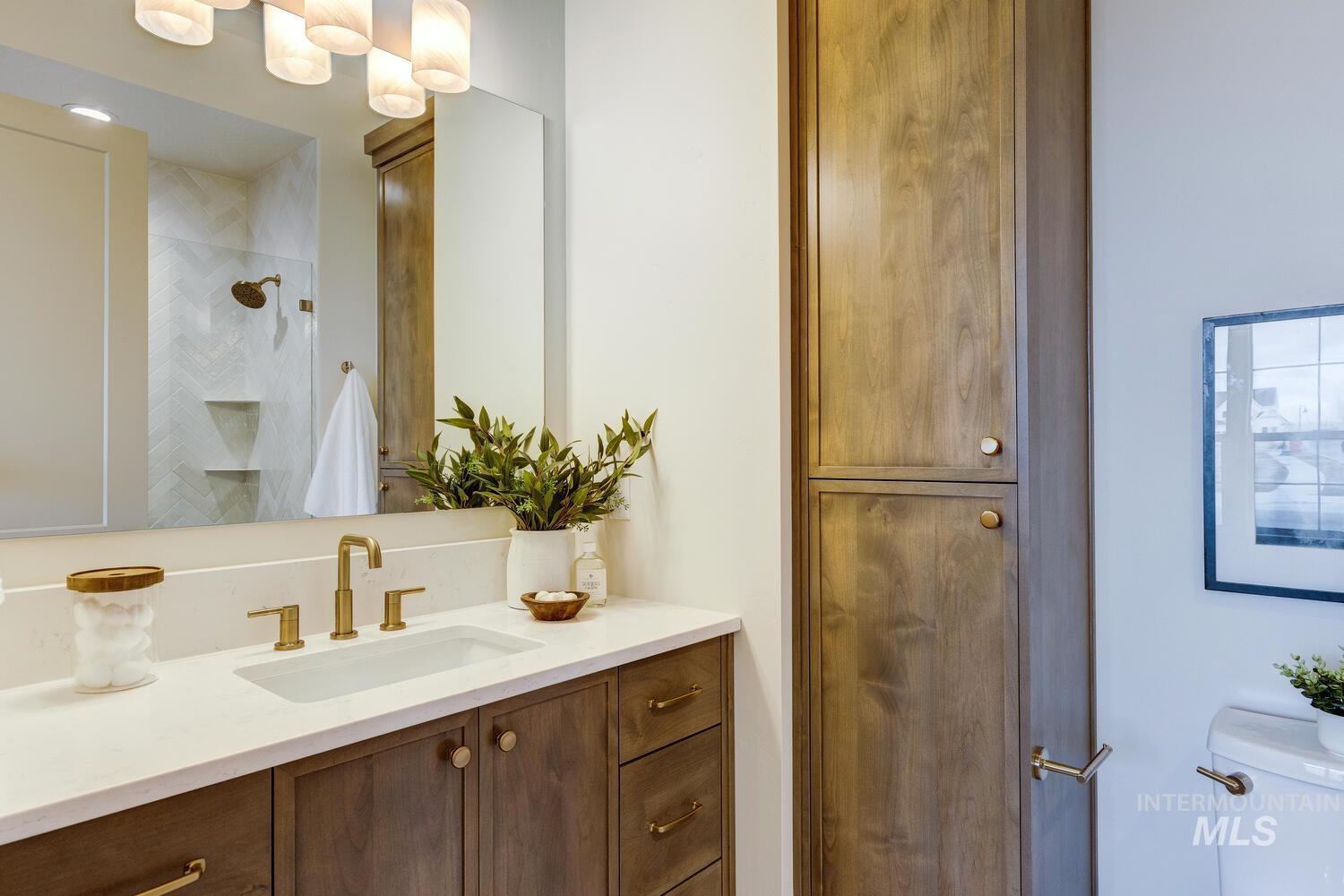 7333 Feather Edge, Eagle, Idaho 83616, 4 Bedrooms, 4 Bathrooms, Residential For Sale, Price $1,200,000, 98970421