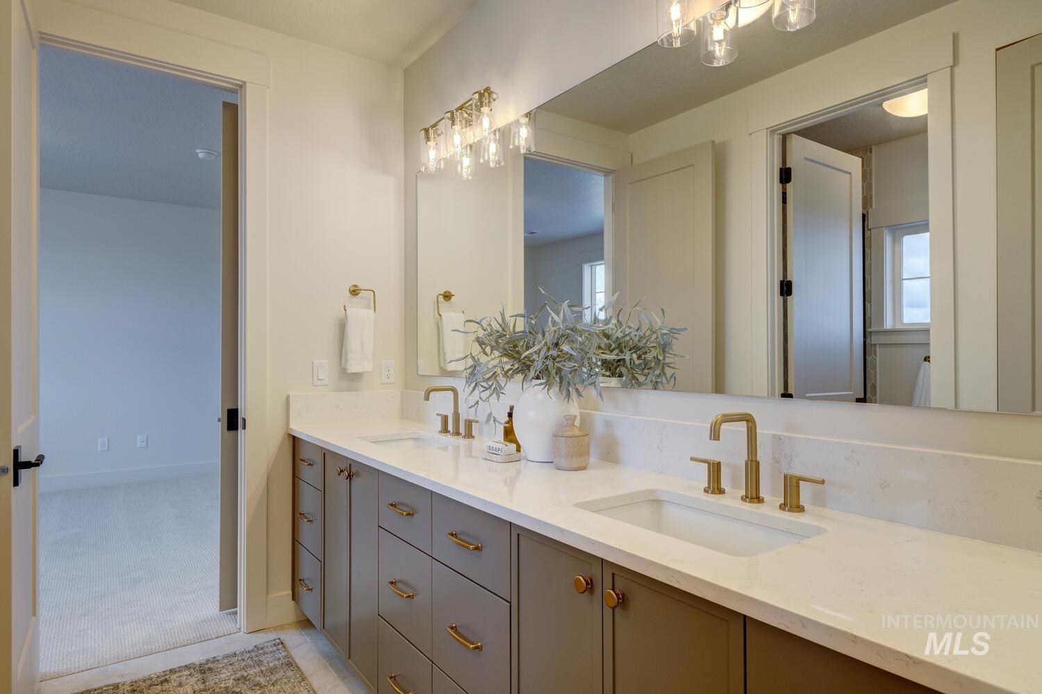 7333 Feather Edge, Eagle, Idaho 83616, 4 Bedrooms, 4 Bathrooms, Residential For Sale, Price $1,200,000, 98970421