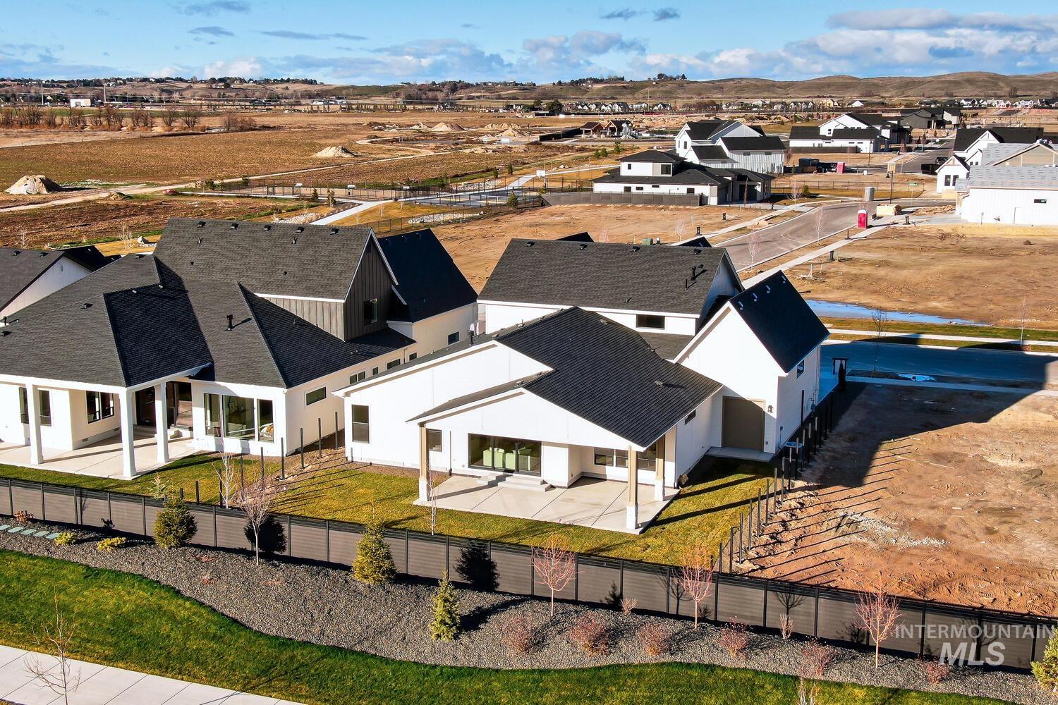 7333 Feather Edge, Eagle, Idaho 83616, 4 Bedrooms, 4 Bathrooms, Residential For Sale, Price $1,200,000, 98970421