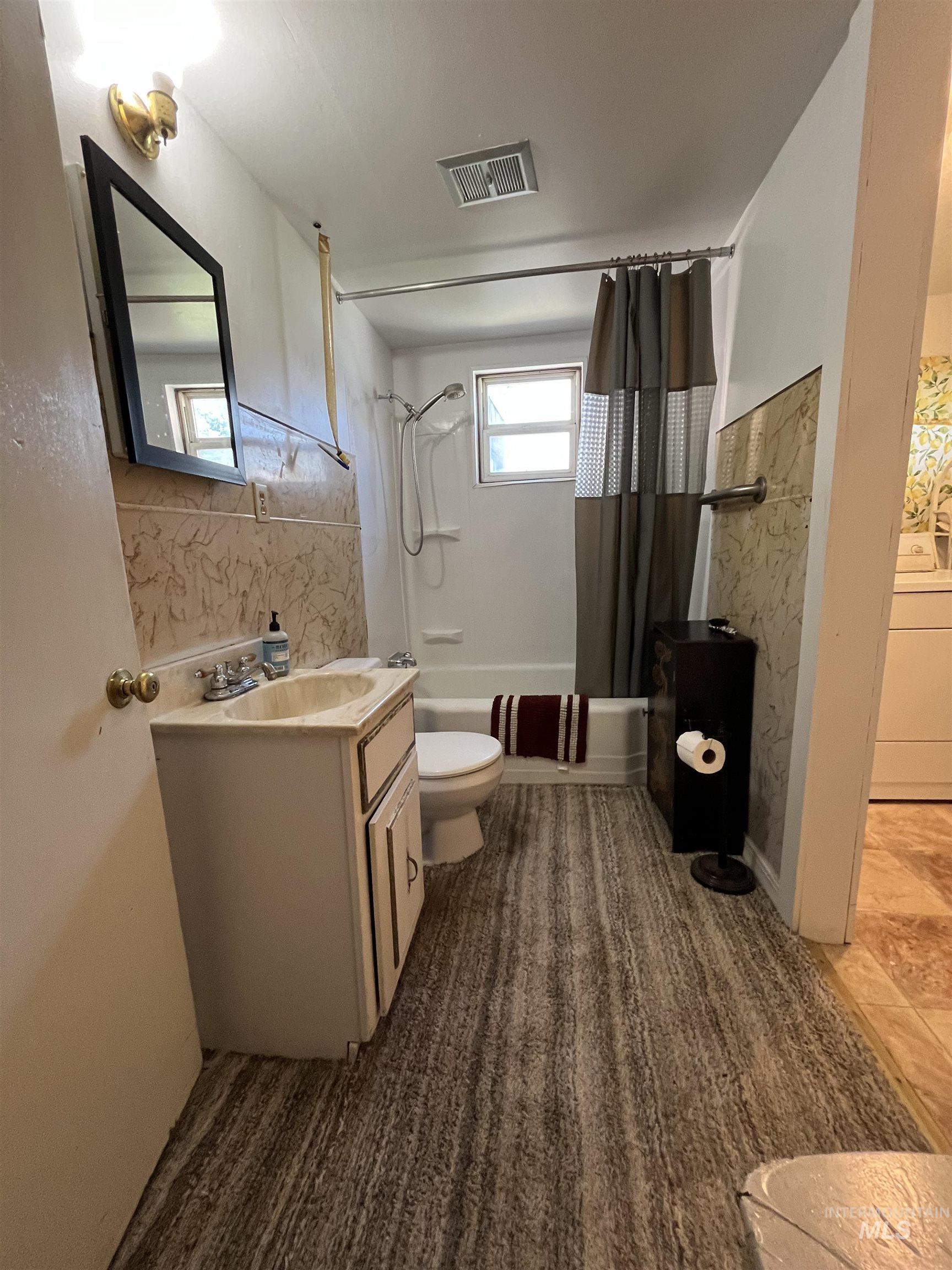 2131 N 2900 W, Arco, Idaho 83213, 3 Bedrooms, 1 Bathroom, Residential For Sale, Price $280,000, 98970422