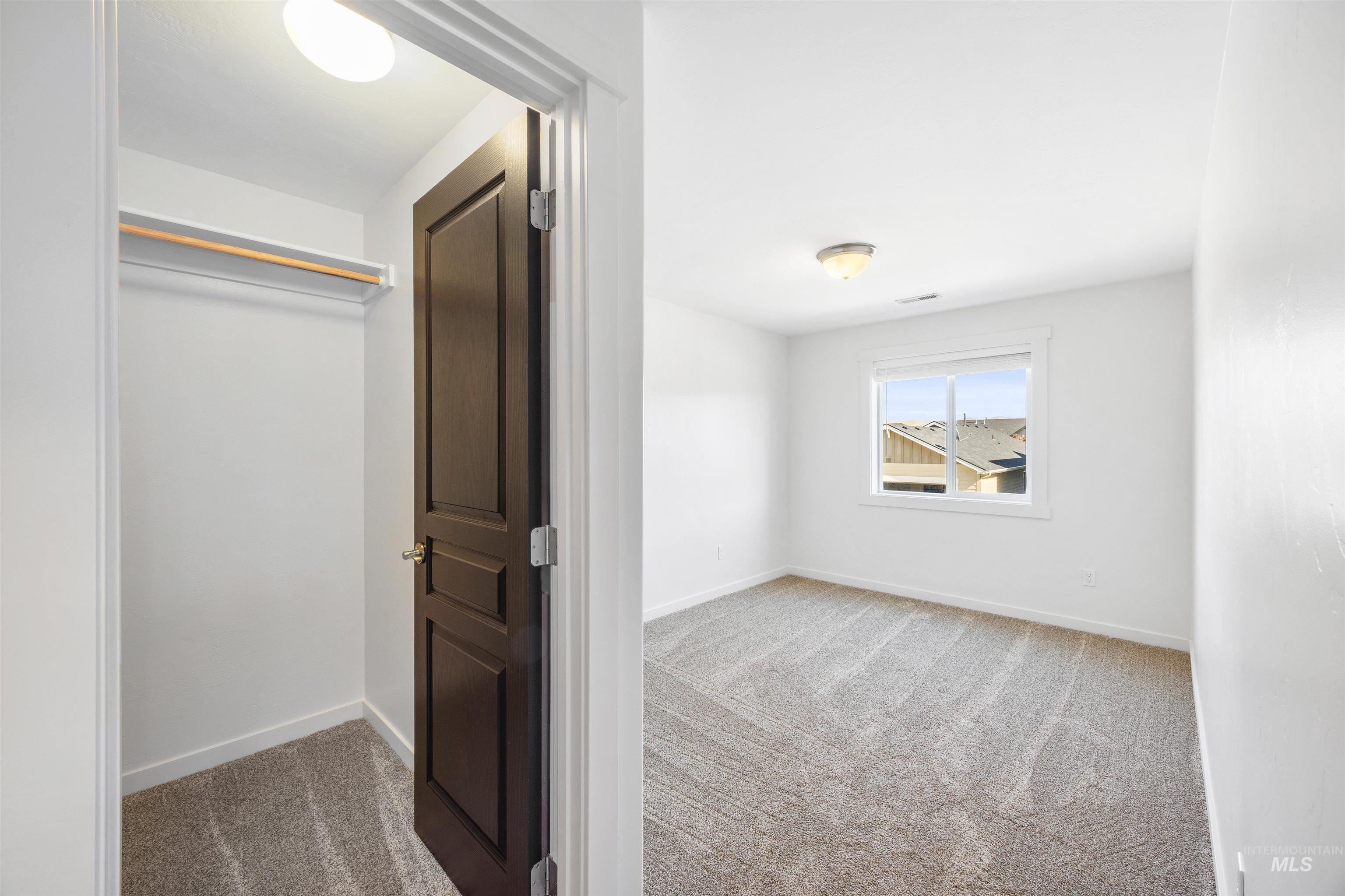 7966 S Indigo Ridge Ave, Boise, Idaho 83716, 3 Bedrooms, 2.5 Bathrooms, Residential For Sale, Price $525,000, 98970423