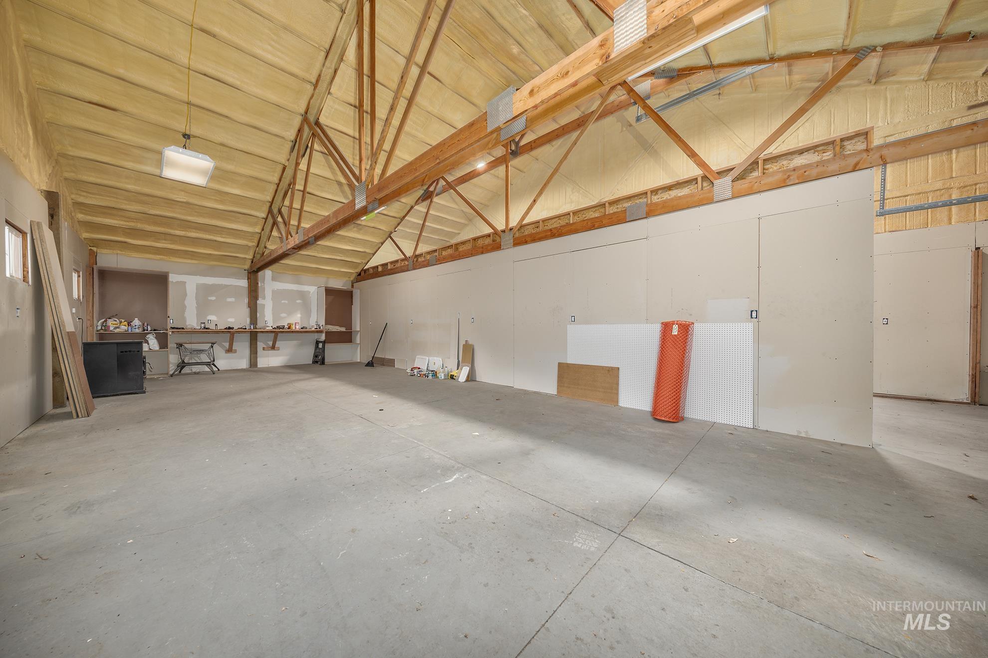 8087 N Pennsylvania Ave, Fruitland, Idaho 83619-3569, 4 Bedrooms, 2 Bathrooms, Residential For Sale, Price $647,000,MLS 98970431