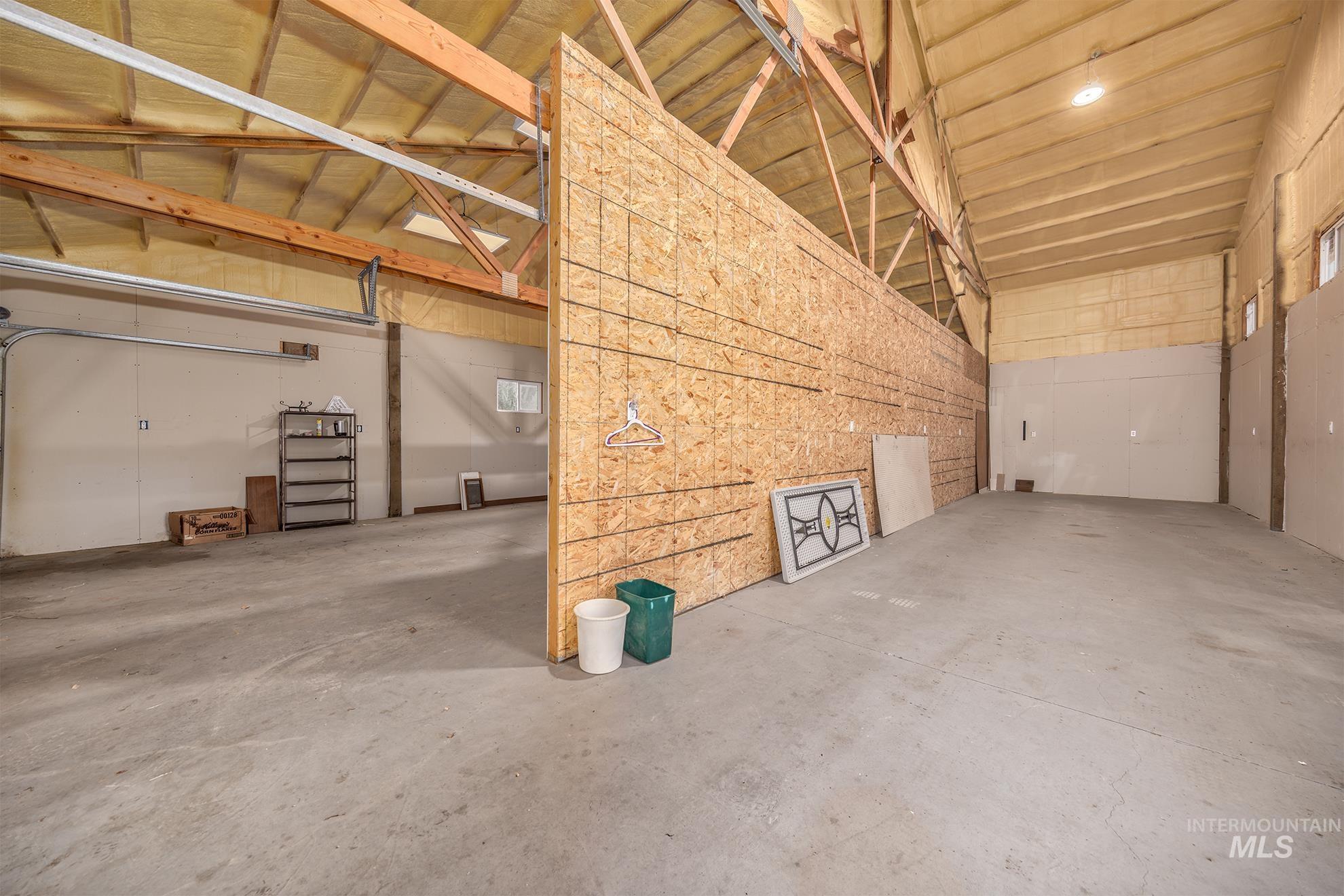 8087 N Pennsylvania Ave, Fruitland, Idaho 83619-3569, 4 Bedrooms, 2 Bathrooms, Residential For Sale, Price $647,000,MLS 98970431