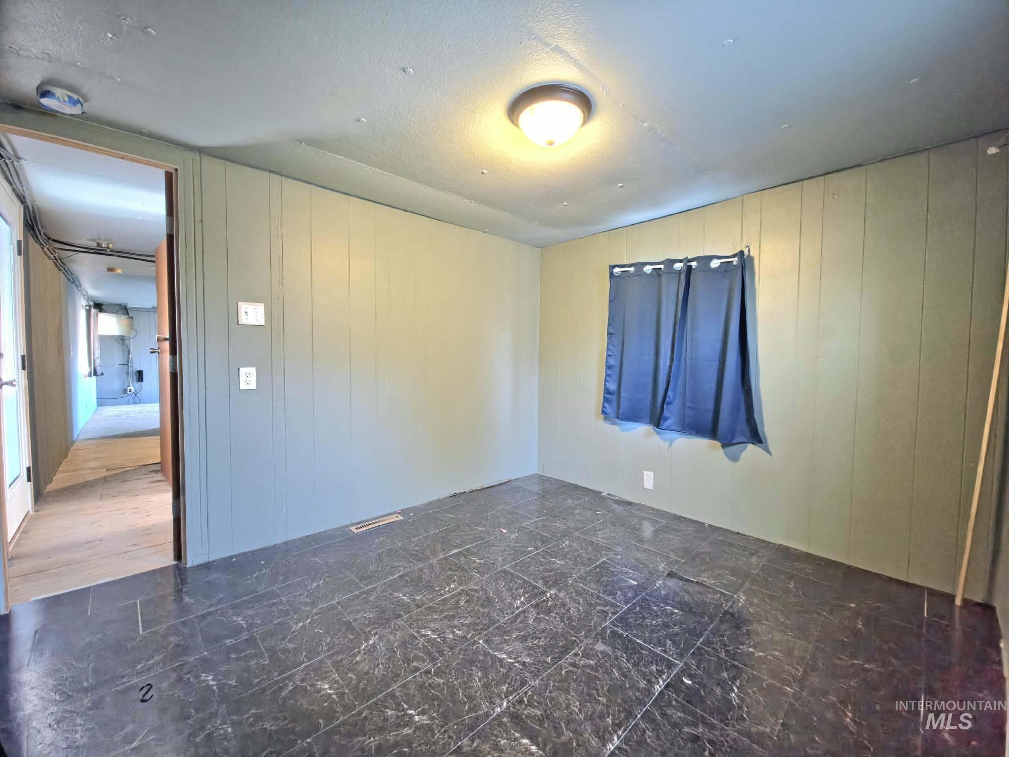 711 3rd st N, Nampa, Idaho 83687, 2 Bedrooms, 1 Bathroom, Residential For Sale, Price $45,000, 98970432