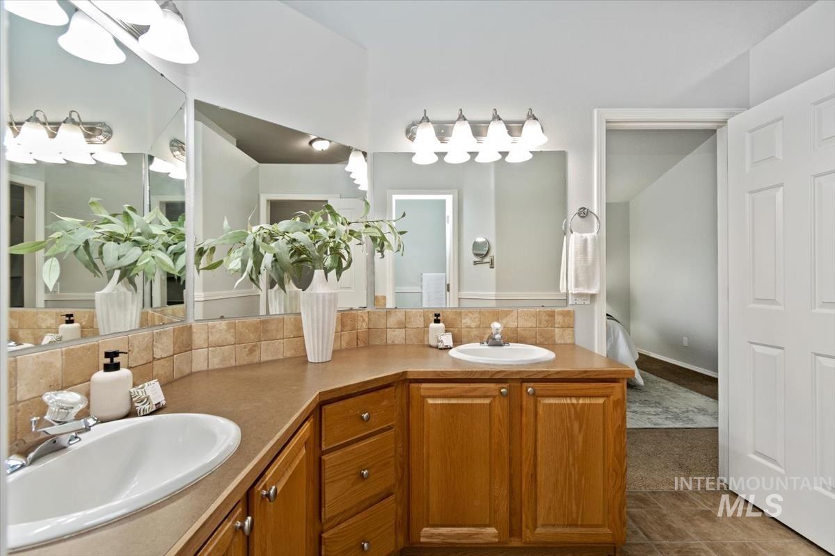 11835 W Dallan Dr, Boise, Idaho 83713, 4 Bedrooms, 3 Bathrooms, Residential For Sale, Price $530,000, 98970434