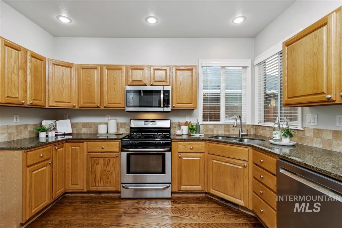 11835 W Dallan Dr, Boise, Idaho 83713, 4 Bedrooms, 3 Bathrooms, Residential For Sale, Price $530,000, 98970434